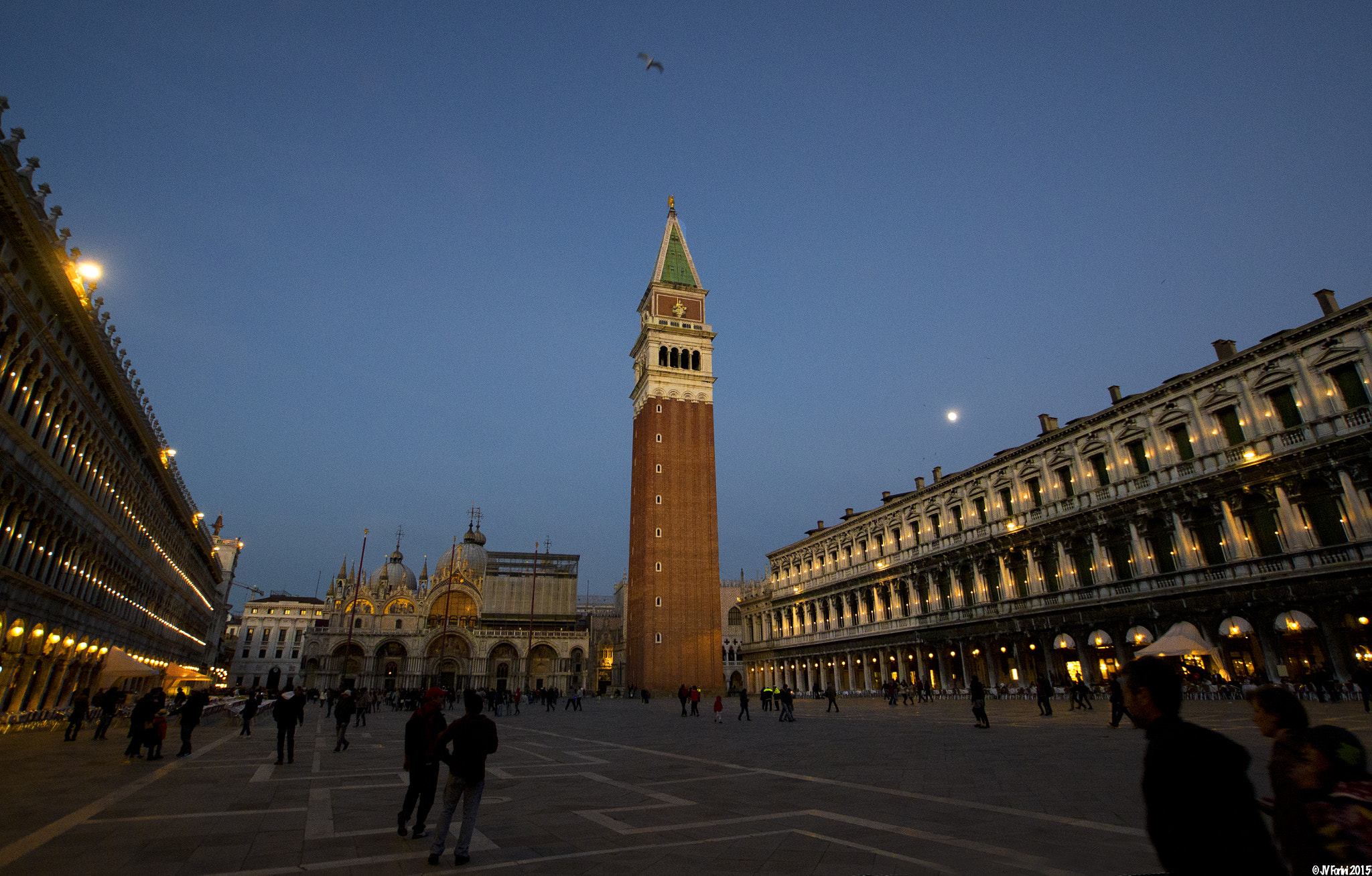 Sony SLT-A55 (SLT-A55V) + Sony DT 11-18mm F4.5-5.6 sample photo. Venice photography