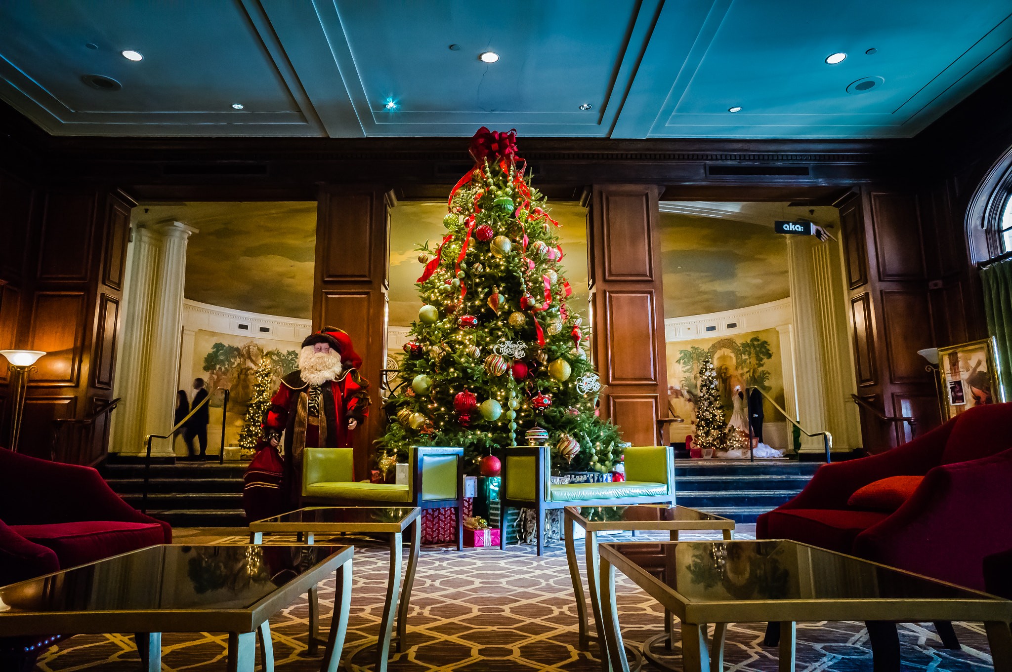 Sony Alpha NEX-3N + Sony E 16mm F2.8 sample photo. Little bit of decorations photography