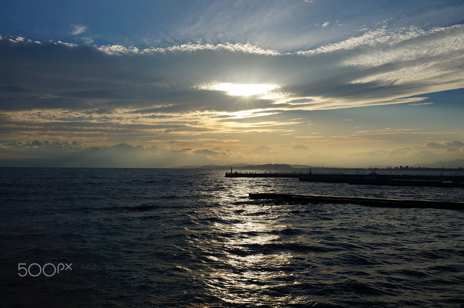 Sony Alpha NEX-5R + Sony Sonnar T* E 24mm F1.8 ZA sample photo. 茫(boundless/vague) photography