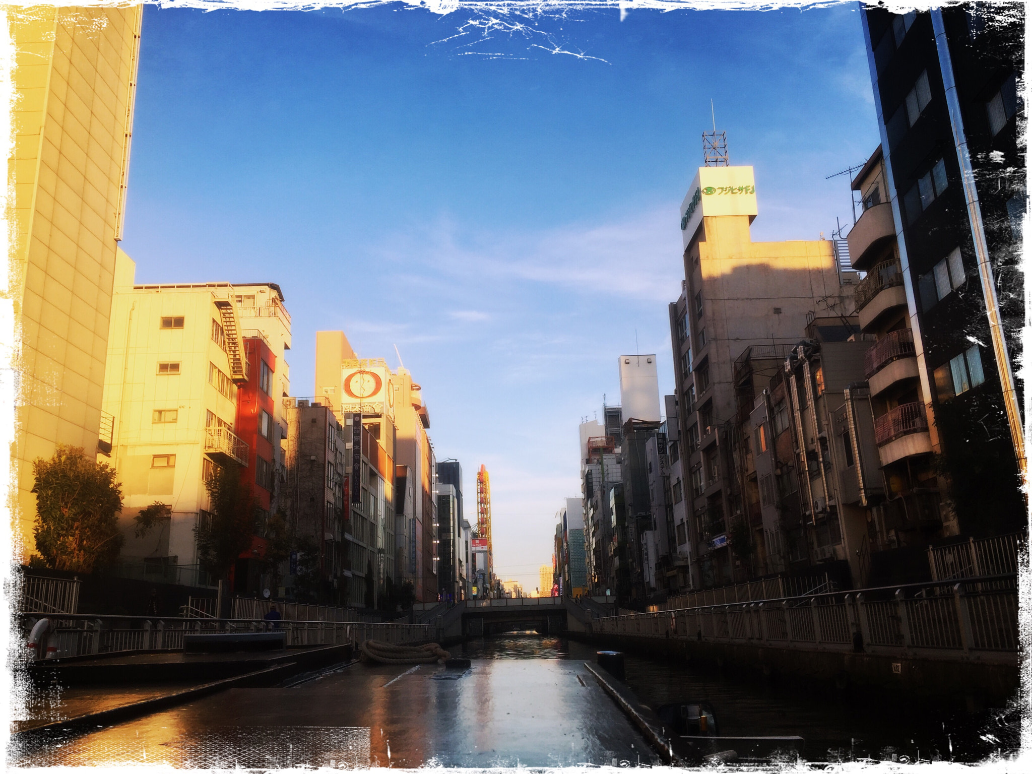 Hipstamatic 304 sample photo. River tour in osaka photography