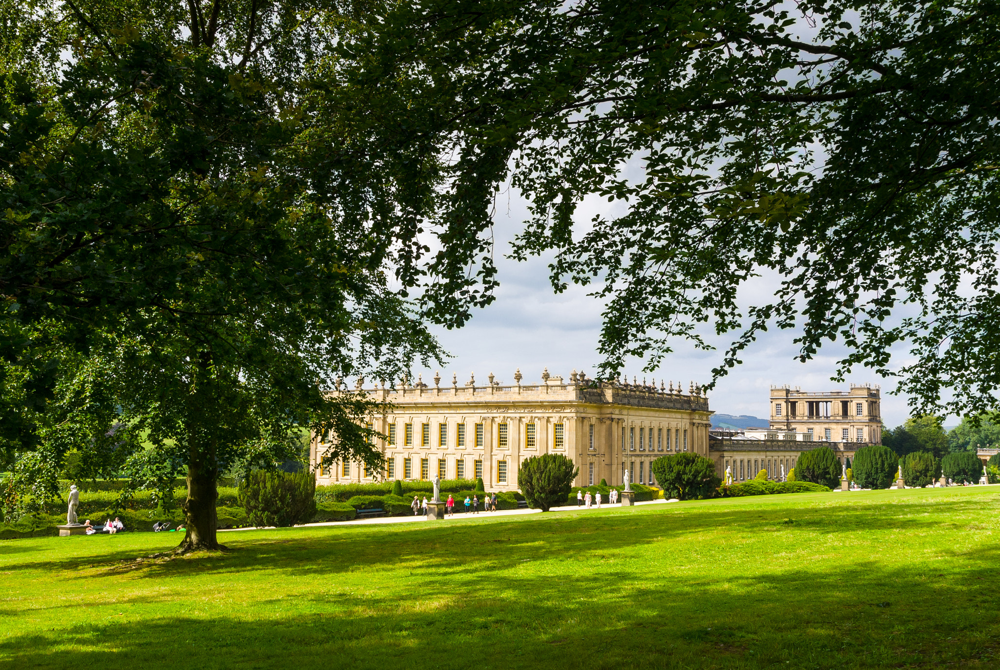 Sony Alpha DSLR-A300 sample photo. Chatsworth house photography