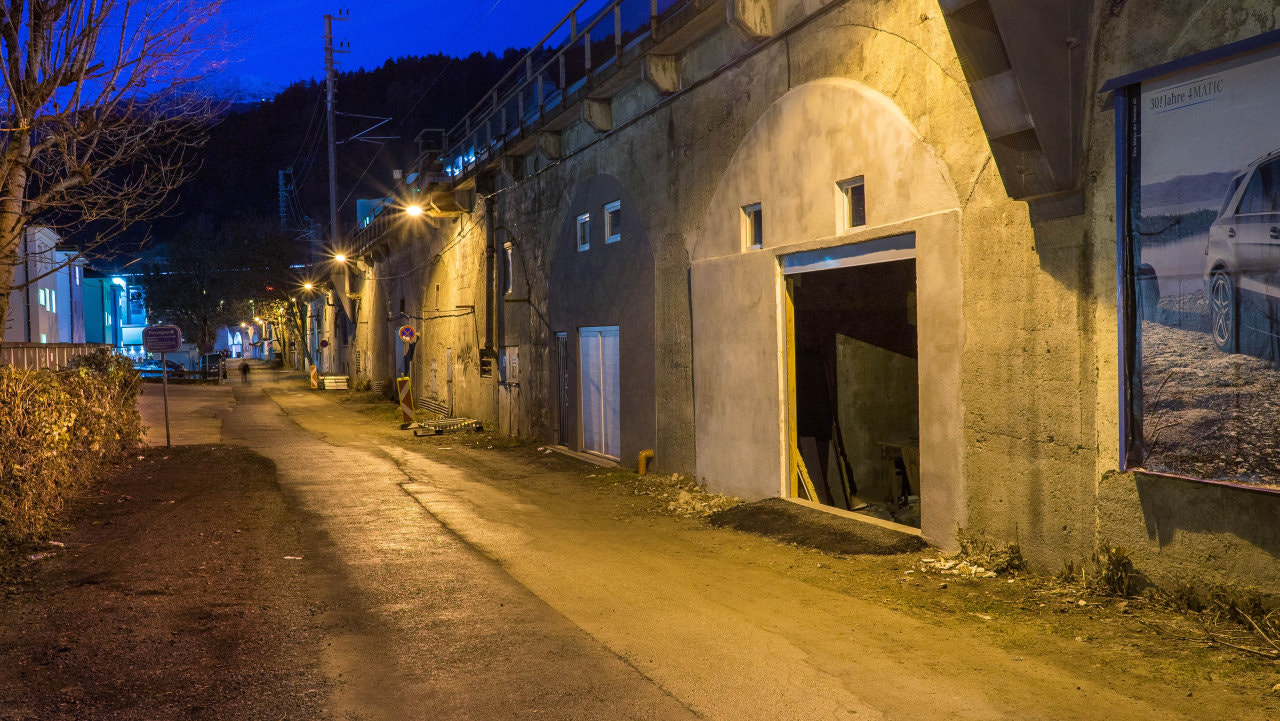 Sony Sonnar T* E 24mm F1.8 ZA sample photo. Innsbruck by night photography