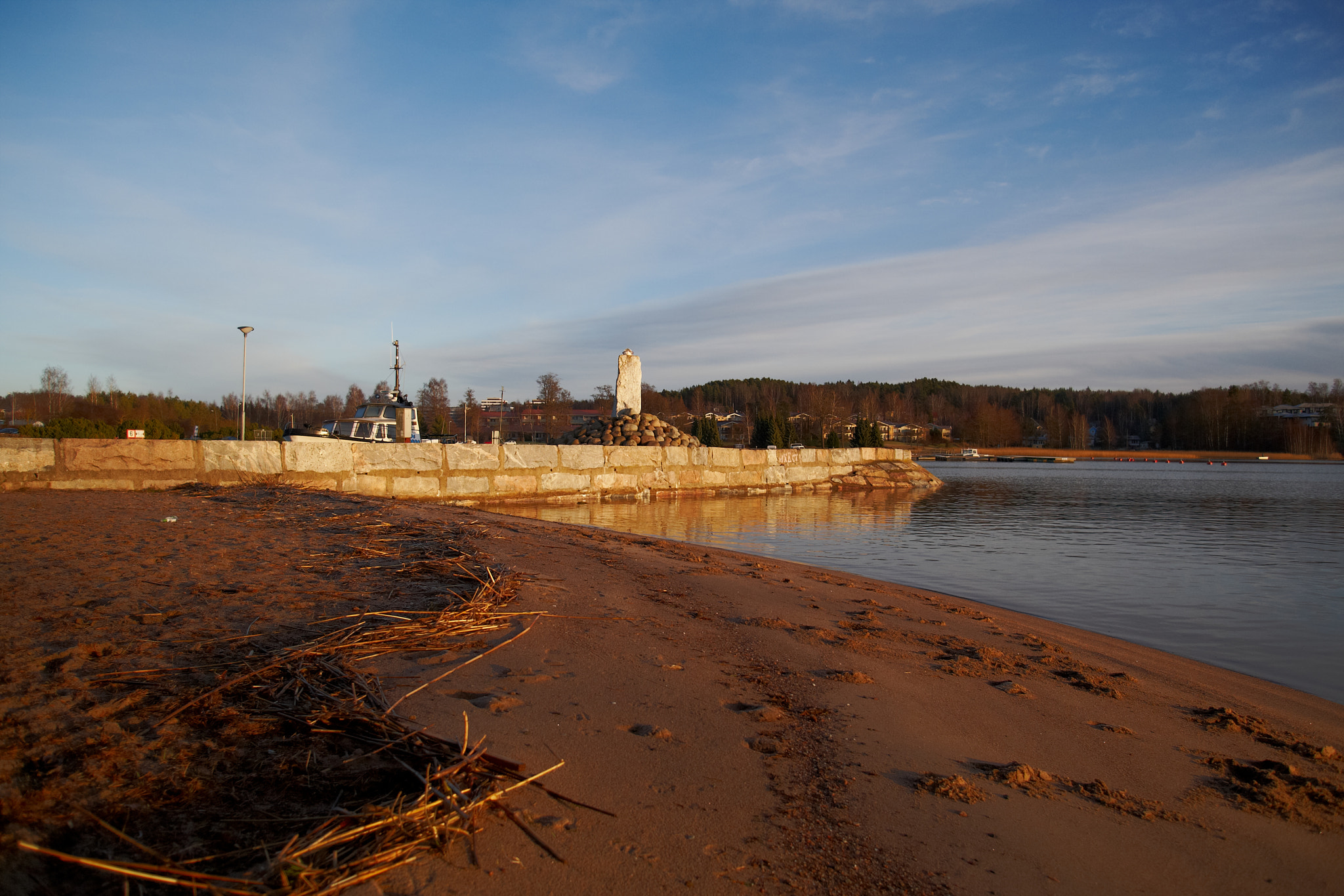 Canon EF 20-35mm f/2.8L sample photo. Deserted beach in december photography