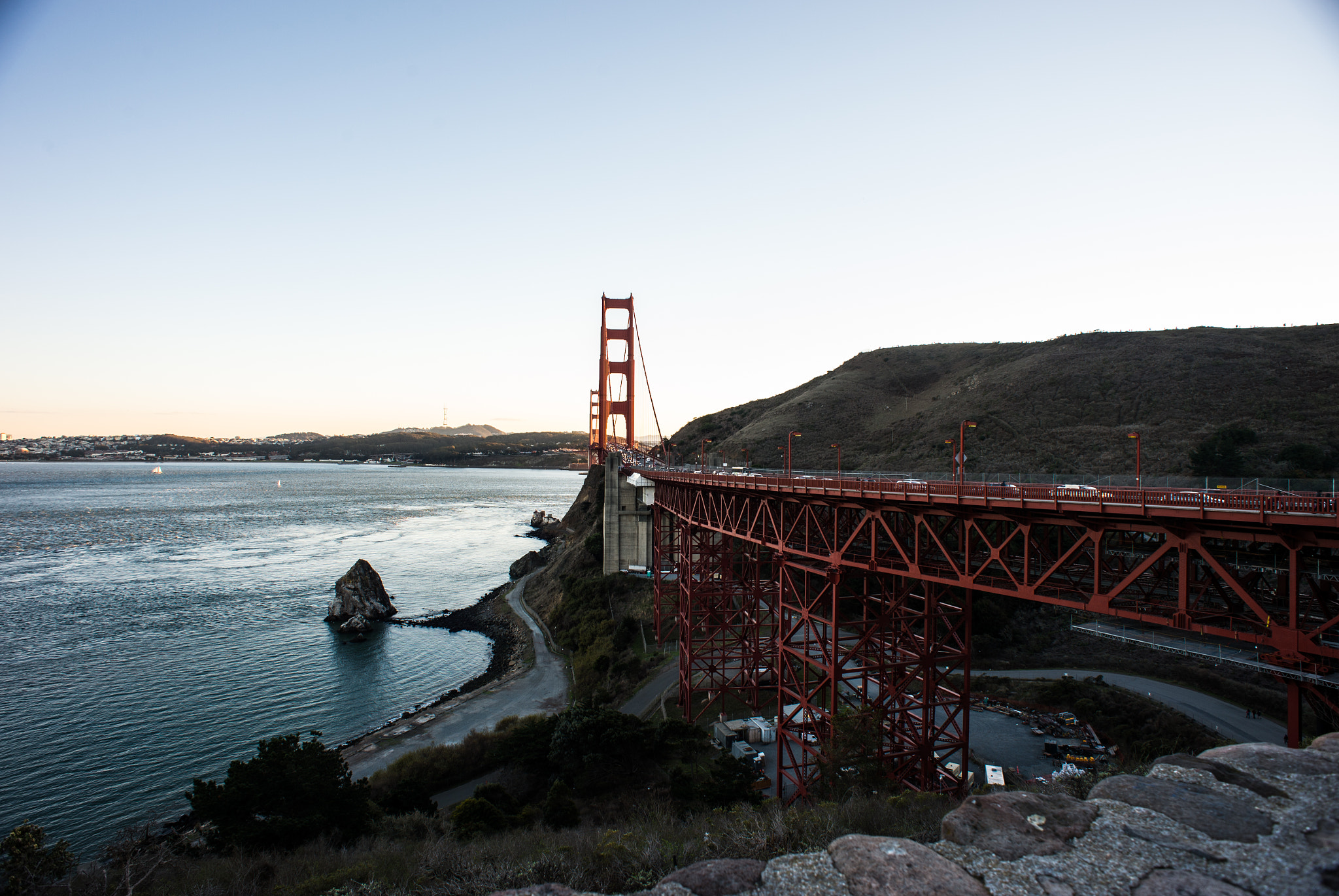 Nikon Df + Nikon AF Nikkor 20mm F2.8D sample photo. Gg bridge photography