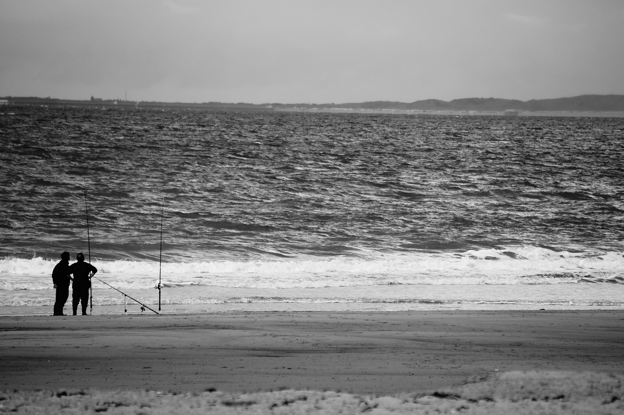 Sony E 55-210mm F4.5-6.3 OSS sample photo. Fishermen in cadzand photography