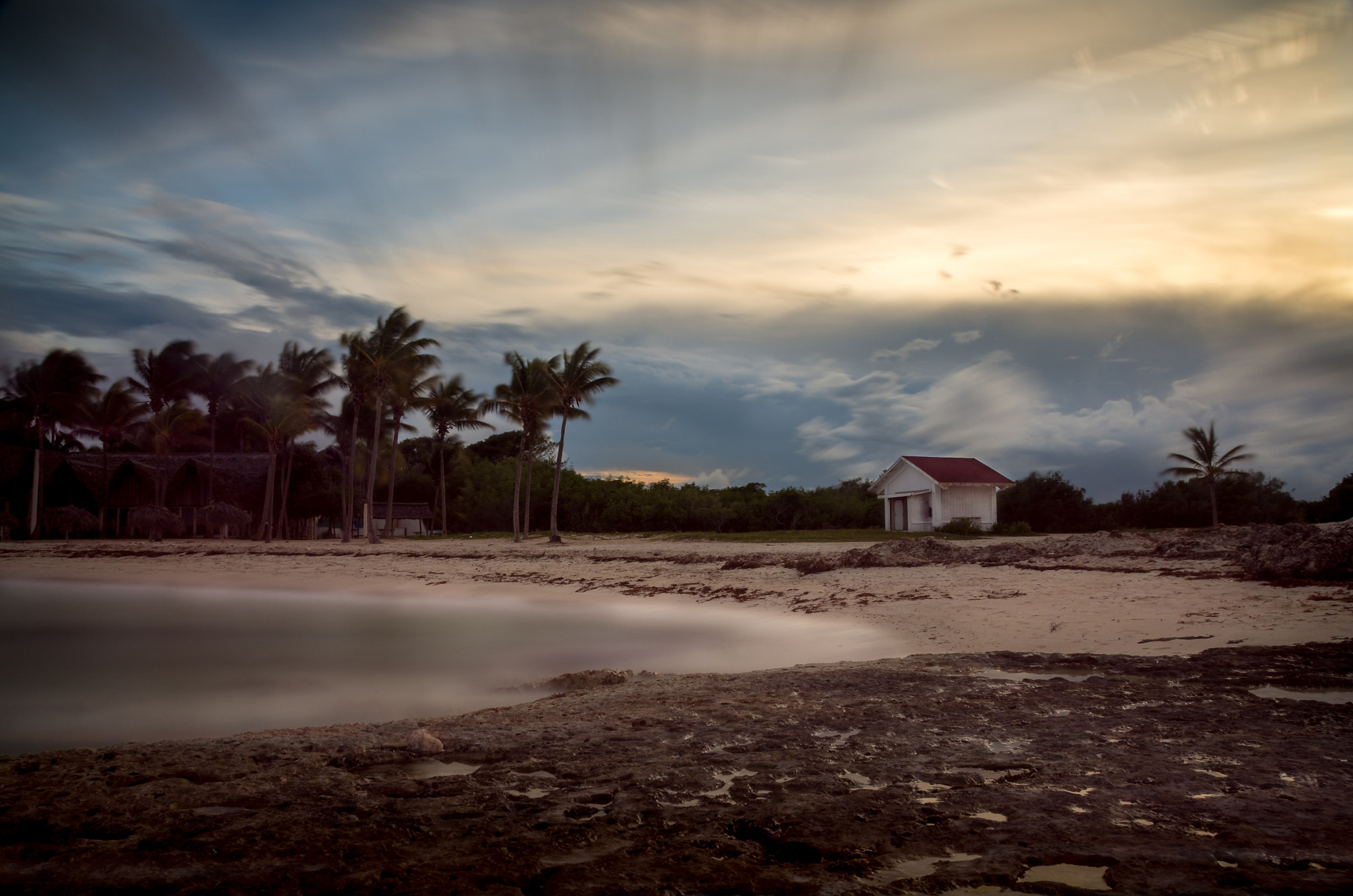 Sigma 18-200mm F3.5-6.3 II DC OS HSM sample photo. Lonely beach photography