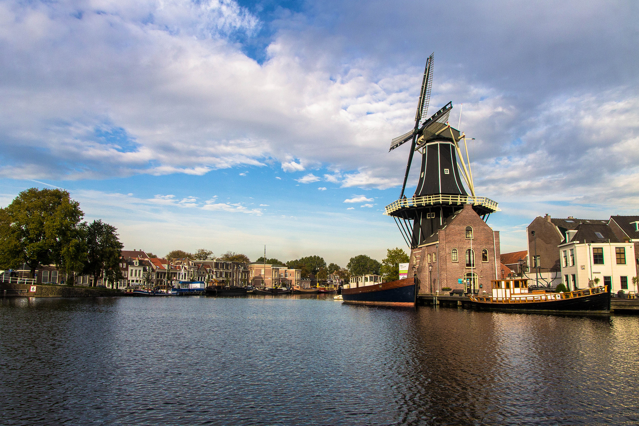 Sigma 17-70mm F2.8-4 DC Macro OS HSM sample photo. Haarlem landscape 2 photography