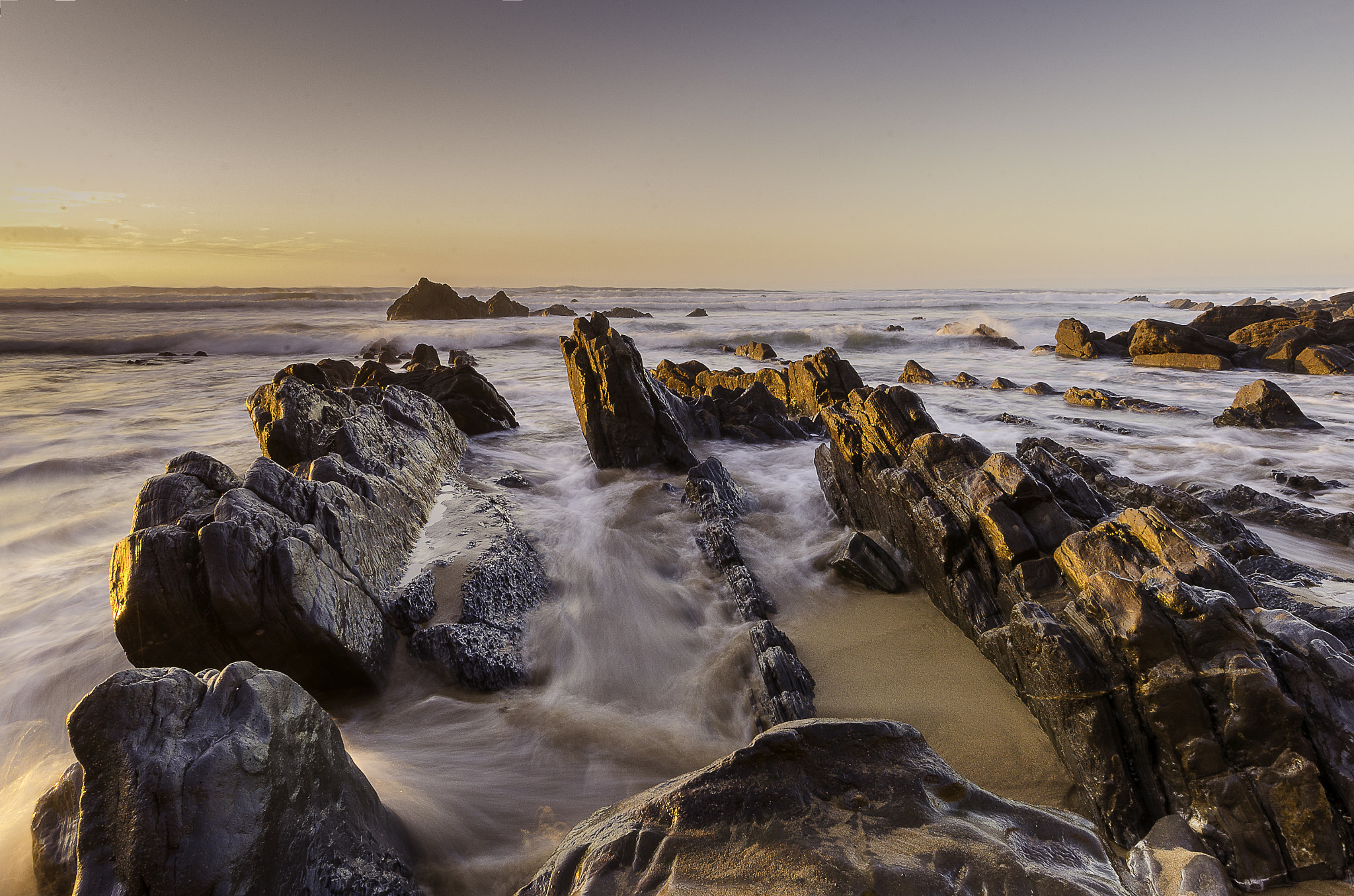 Nikon AF-S Nikkor 16-35mm F4G ED VR sample photo. Sunset flysch i photography