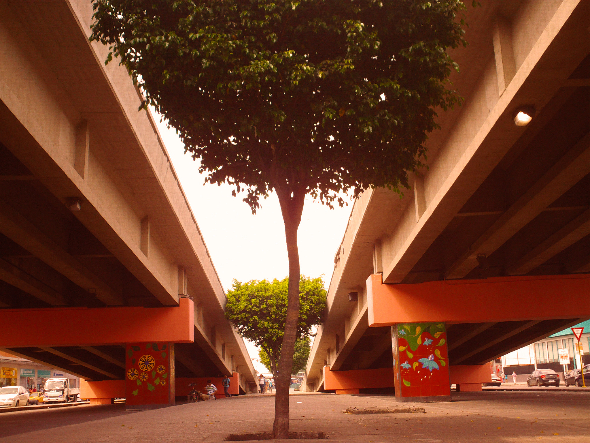 Sony MHS-PM5 sample photo. Puente pilar mosaico photography