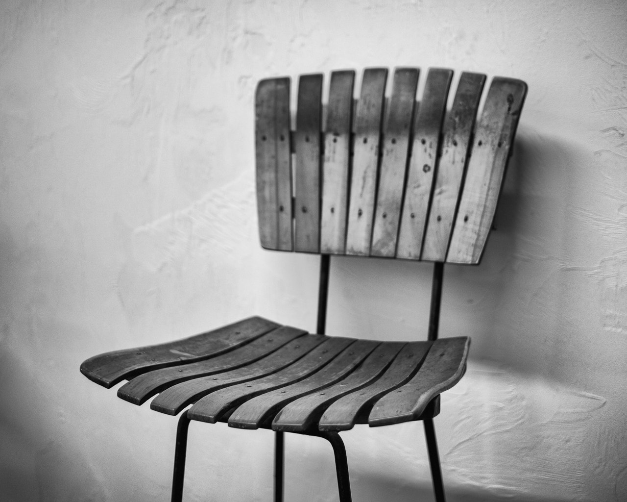 Sigma 30mm f/1.4 DC HSM sample photo. Chair back and seat photography