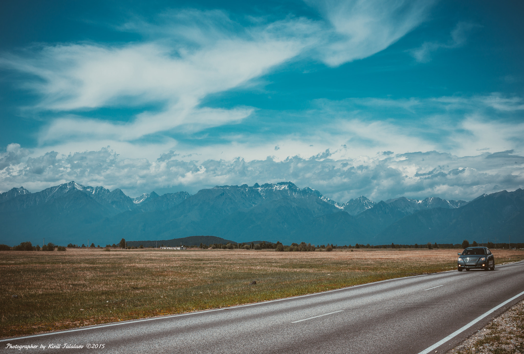 Sony SLT-A77 + Sony DT 35mm F1.8 SAM sample photo. Road to the mountains photography