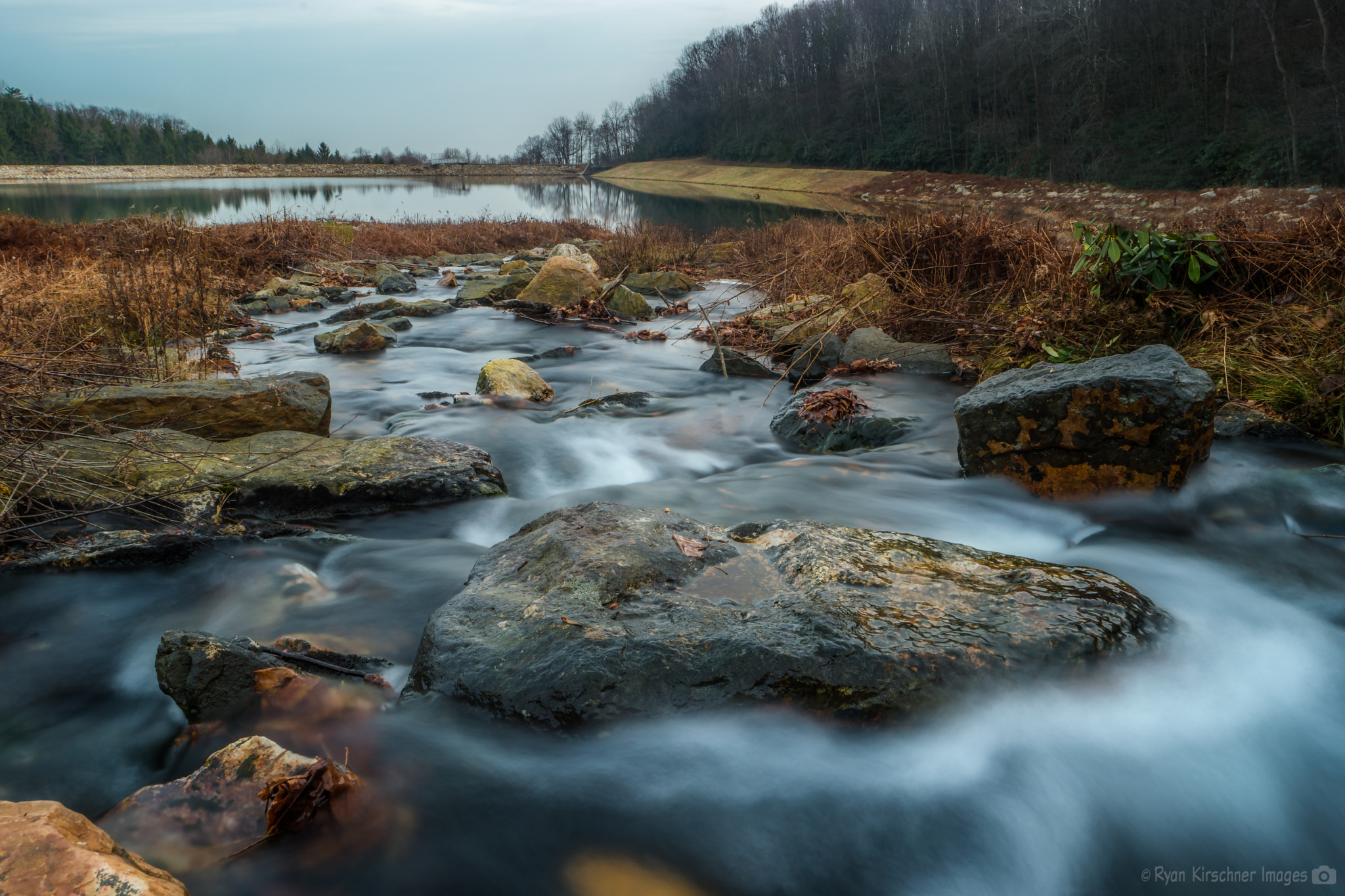 Samsung NX1 + Samsung NX 16-50mm F3.5-5.6 Power Zoom ED OIS sample photo. Small stream photography