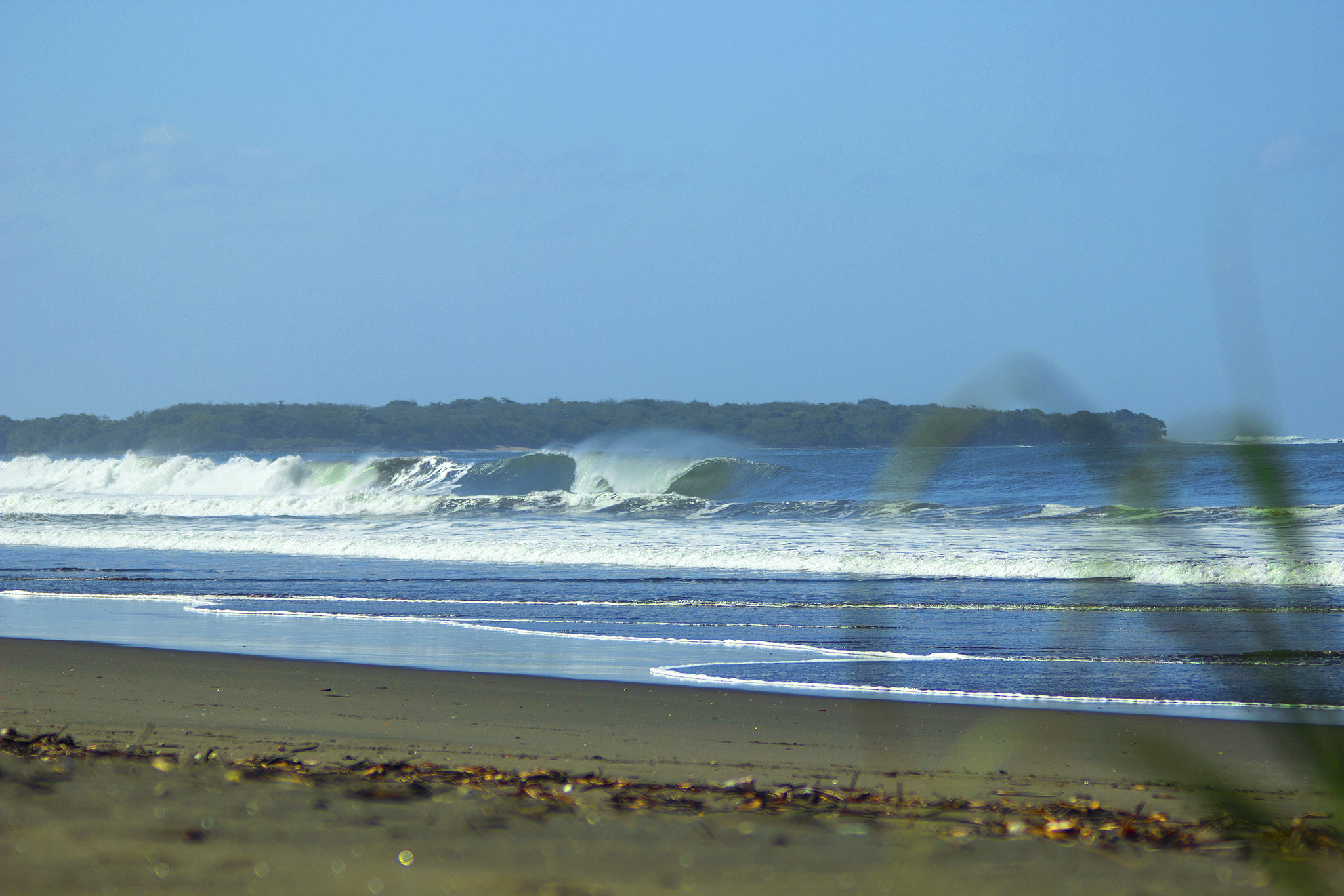 Canon EF 75-300mm F4.0-5.6 IS USM sample photo. Beach vibes photography