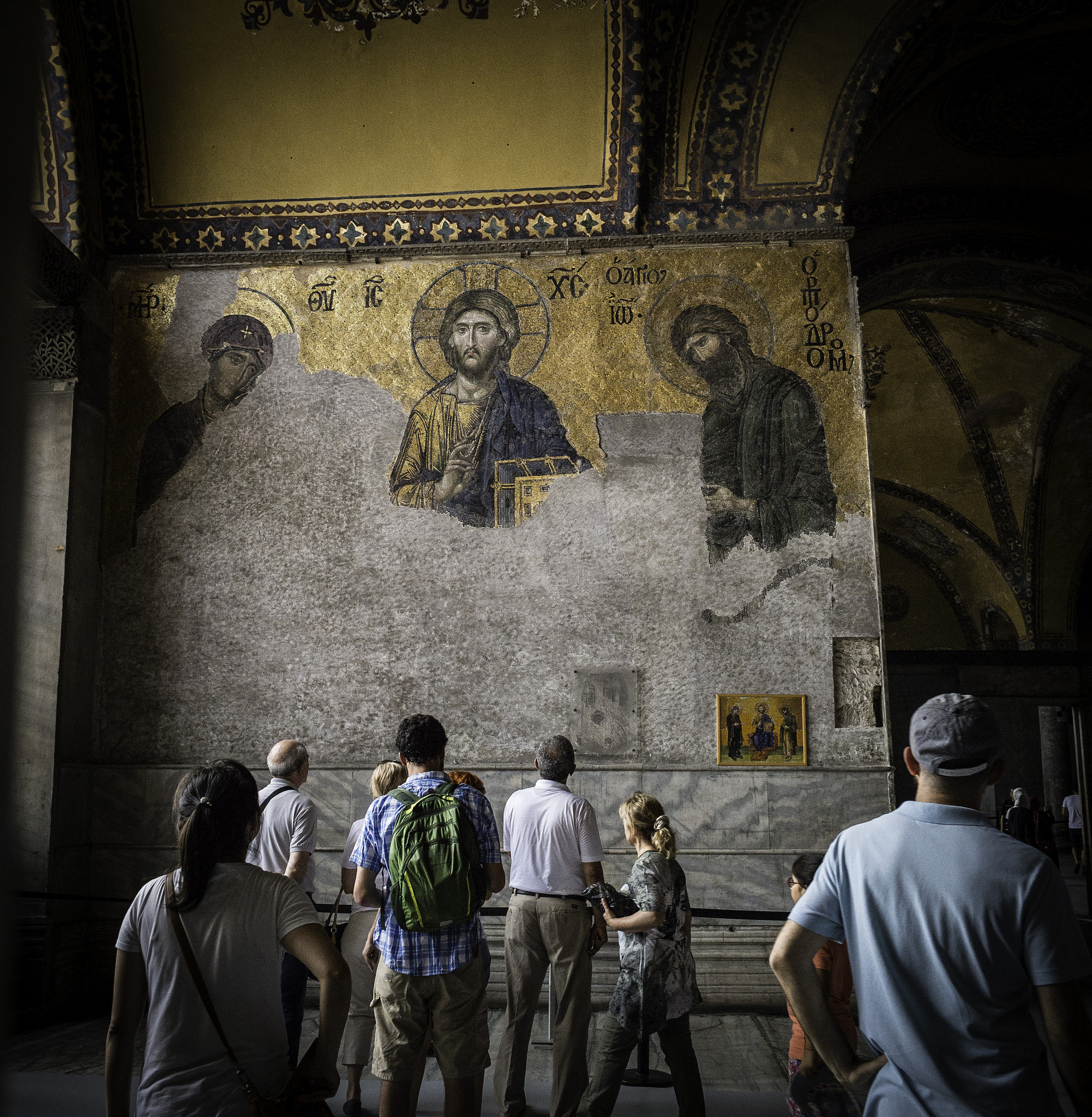 Samsung NX200 + Samsung NX 16mm F2.4 Pancake sample photo. Hagia sophia photography