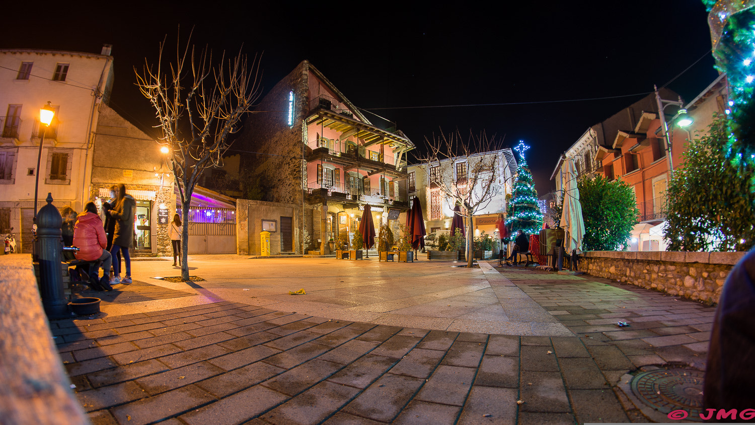 Nikon D610 + Nikon AF Fisheye-Nikkor 16mm F2.8D sample photo. Plaça major, llívia, girona photography