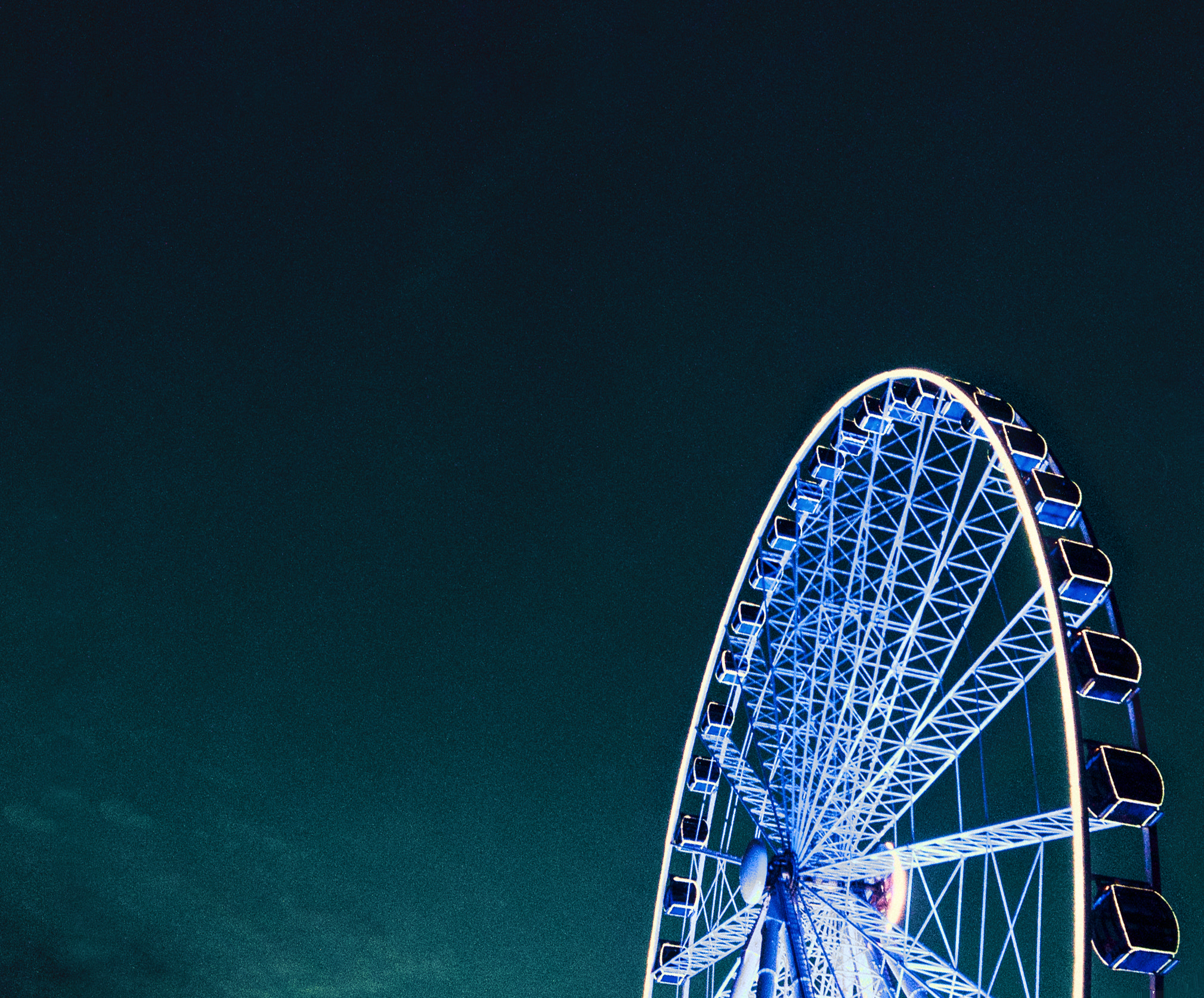 Canon EOS-1D Mark III sample photo. Düsseldorf ferris wheel photography