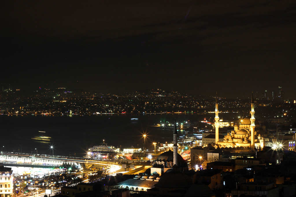 Istanbul at night by Beshr abdulhadi on 500px.com
