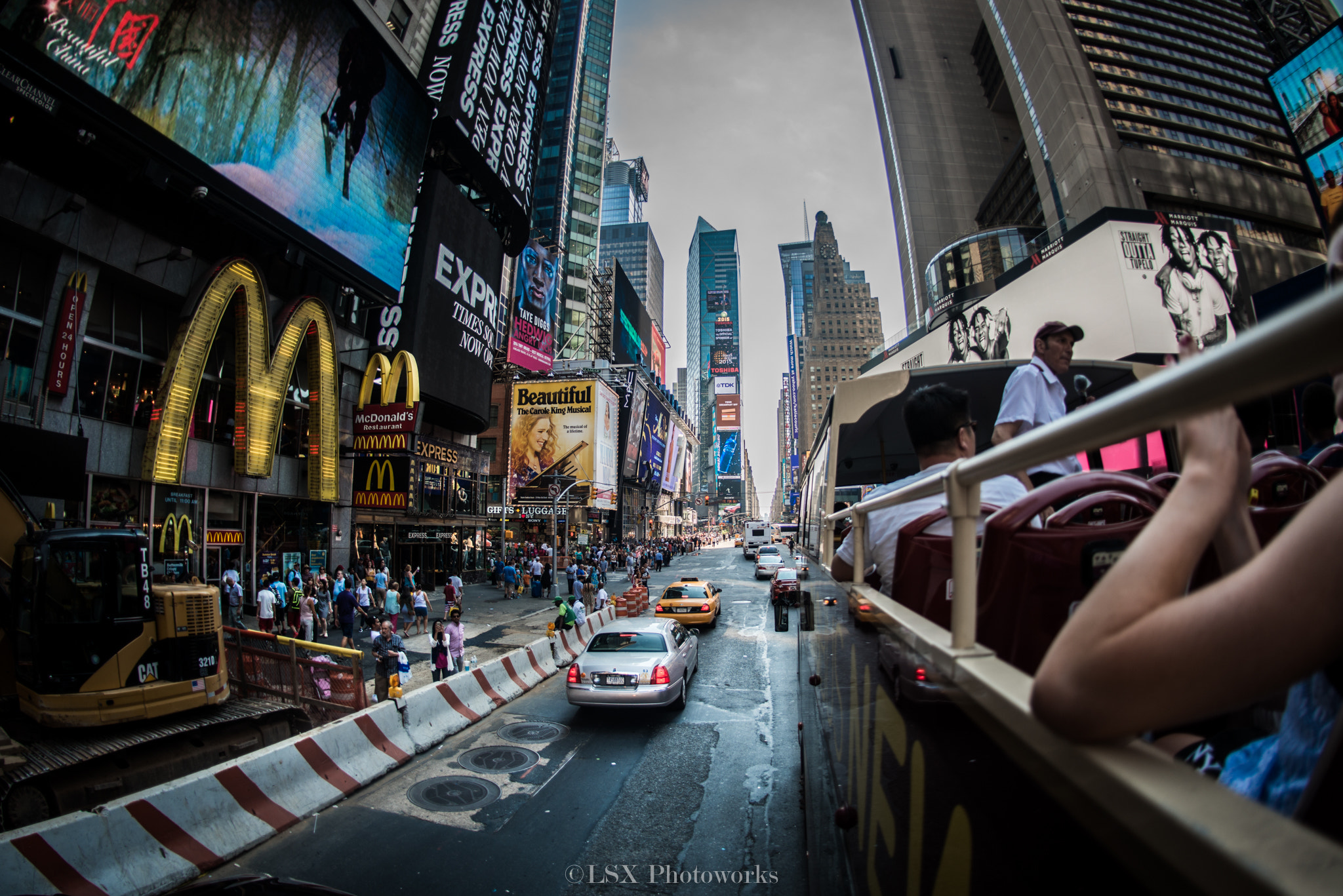 Nikon D800E + Nikon AF Fisheye-Nikkor 16mm F2.8D sample photo. Heart of the city pt.2 photography