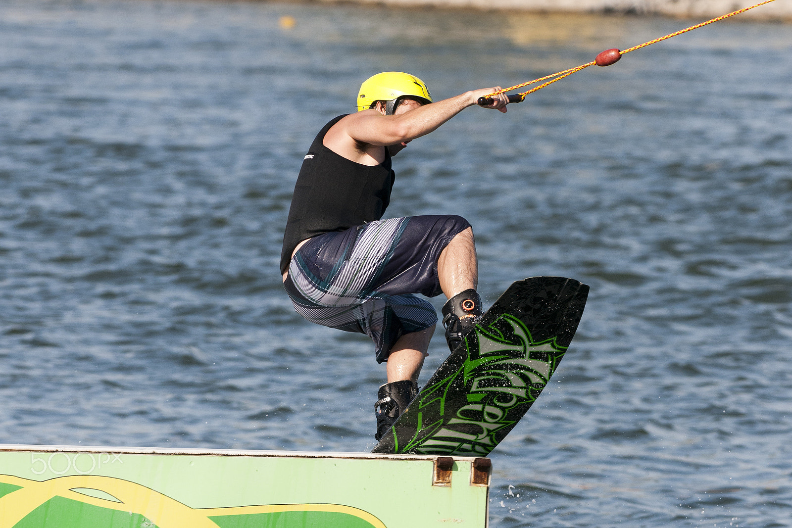 Nikon AF-S Nikkor 300mm F2.8G ED-IF VR sample photo. Lift off photography