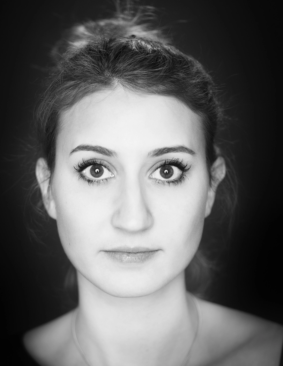 Panasonic Leica DG Nocticron 42.5mm F1.2 ASPH OIS sample photo. Magdalena photography