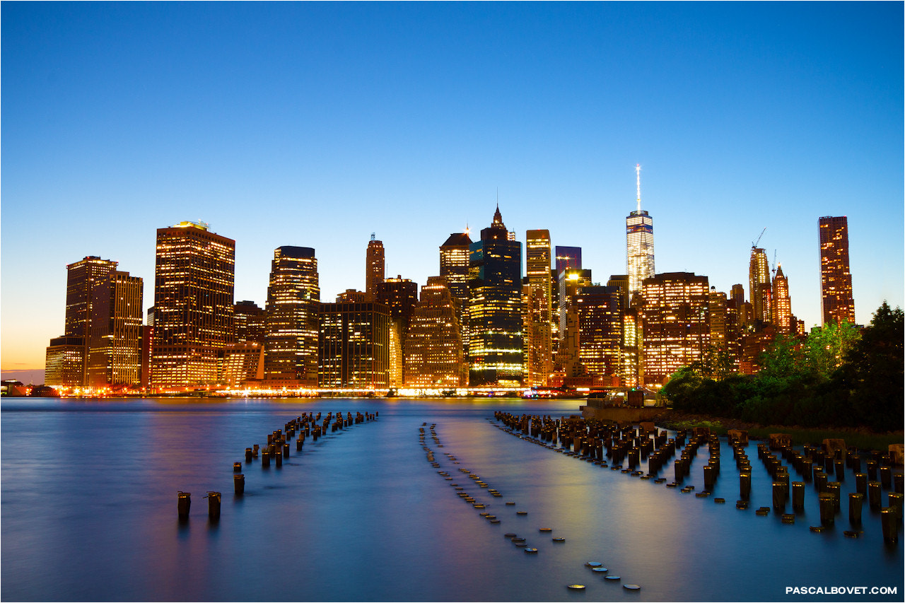 Sigma AF 10-20mm F4-5.6 EX DC sample photo. Lower manhattan - blue hour photography