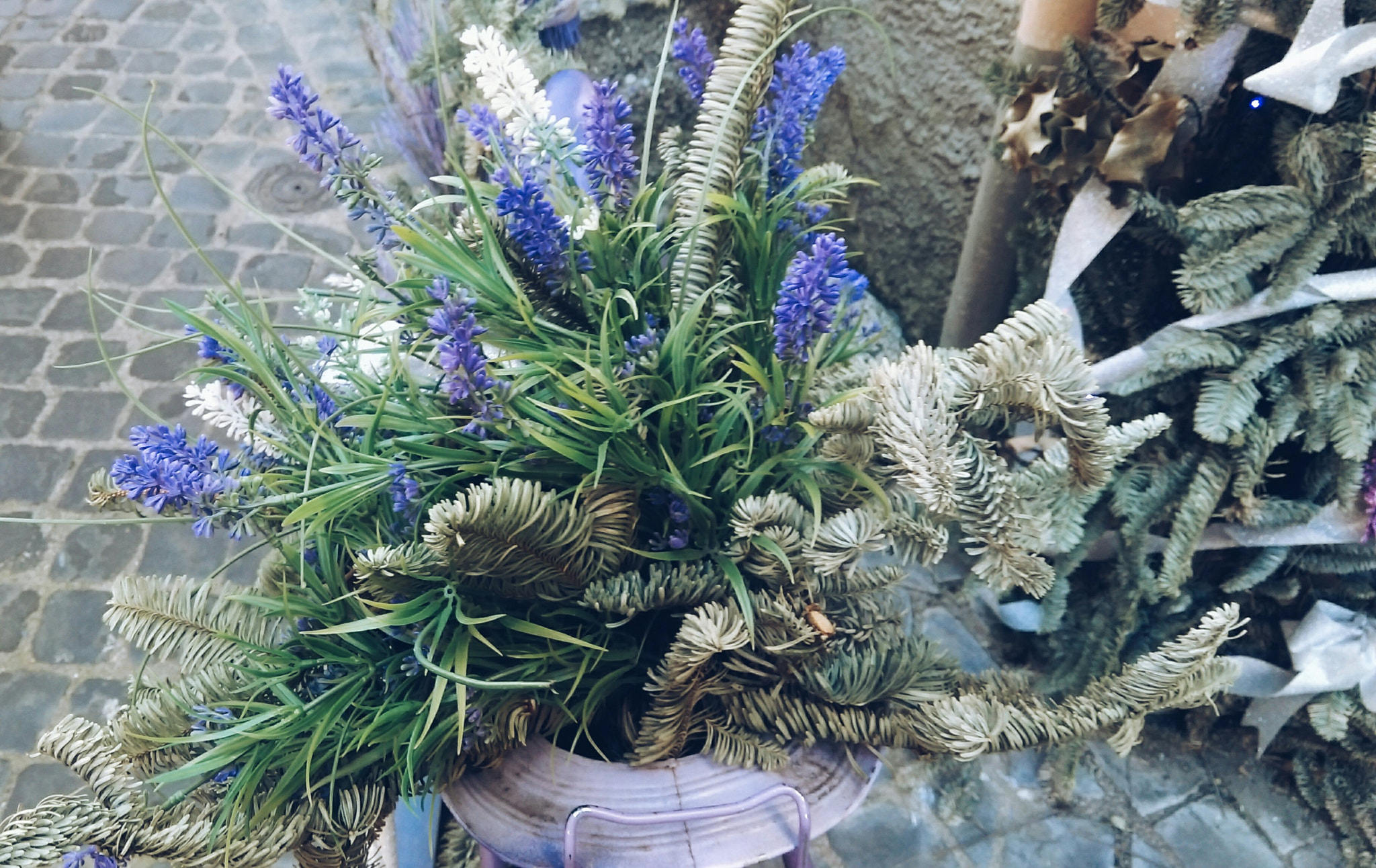 HTC ONE (E8) DUAL SIM sample photo