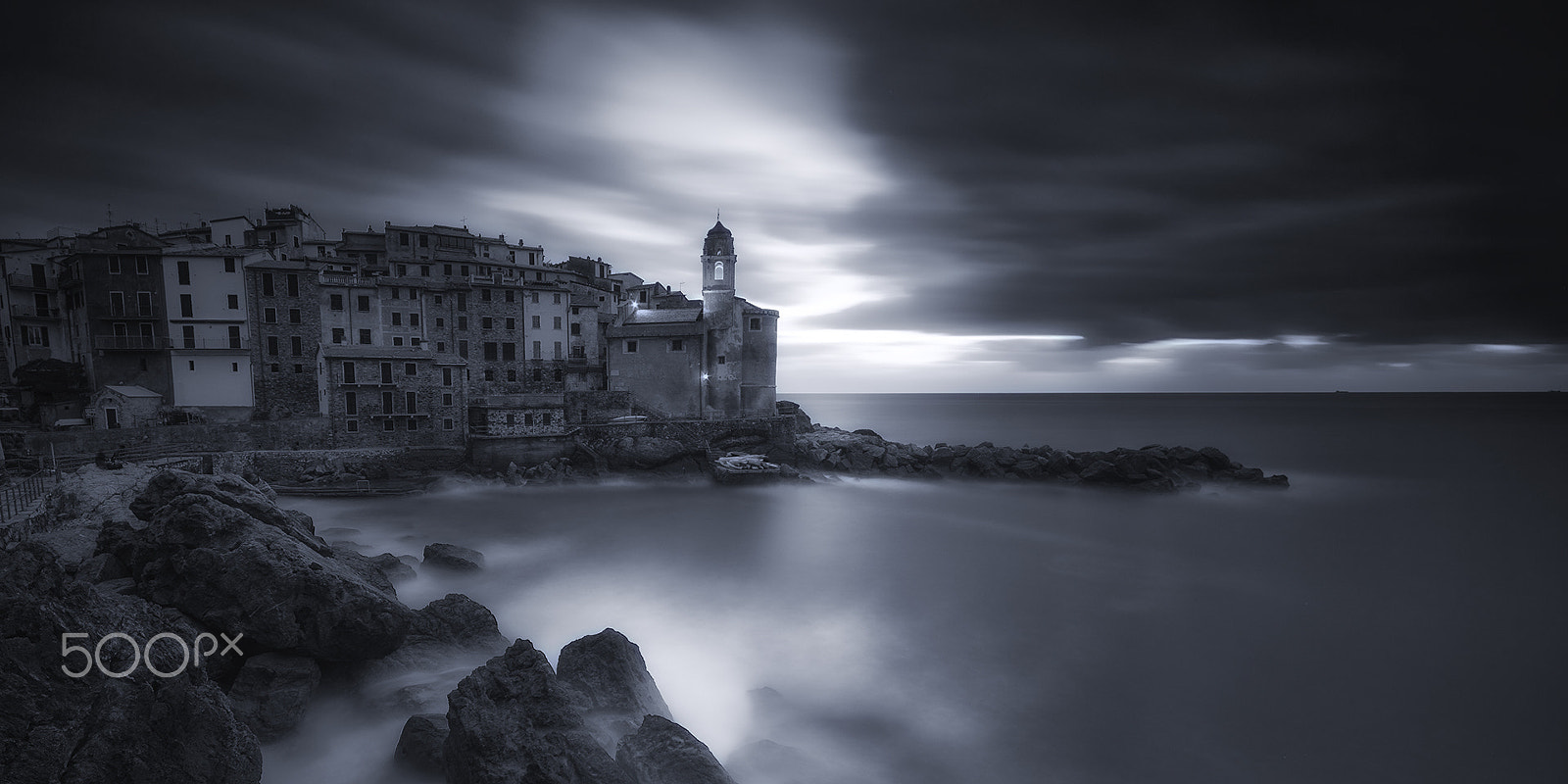 12-24mm F4.5-5.6 G SSM sample photo. Tellaro photography