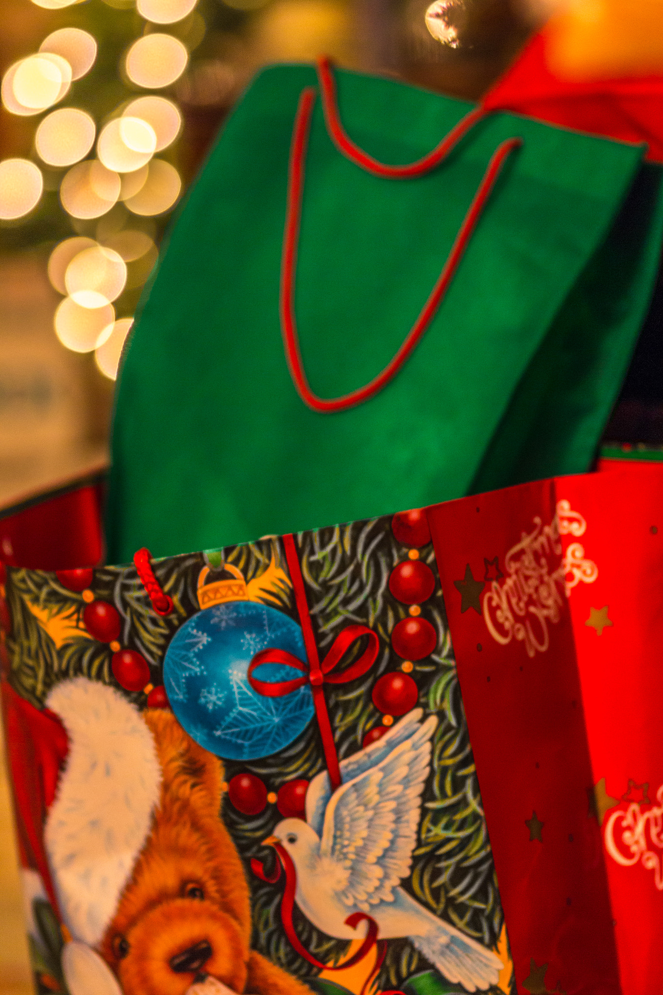 Canon EOS 70D + Canon EF 100mm F2.0 USM sample photo. Christmas gifts photography
