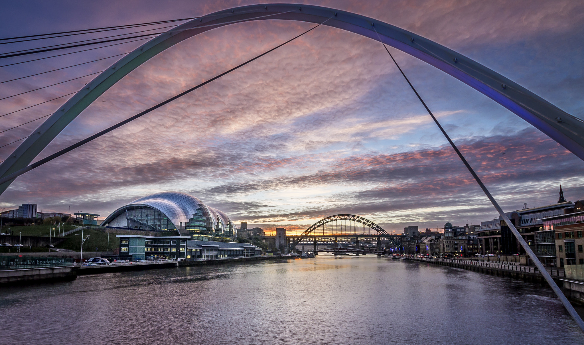 Sigma 10-20mm F3.5 EX DC HSM sample photo. Newcastle/gateshead riverside photography