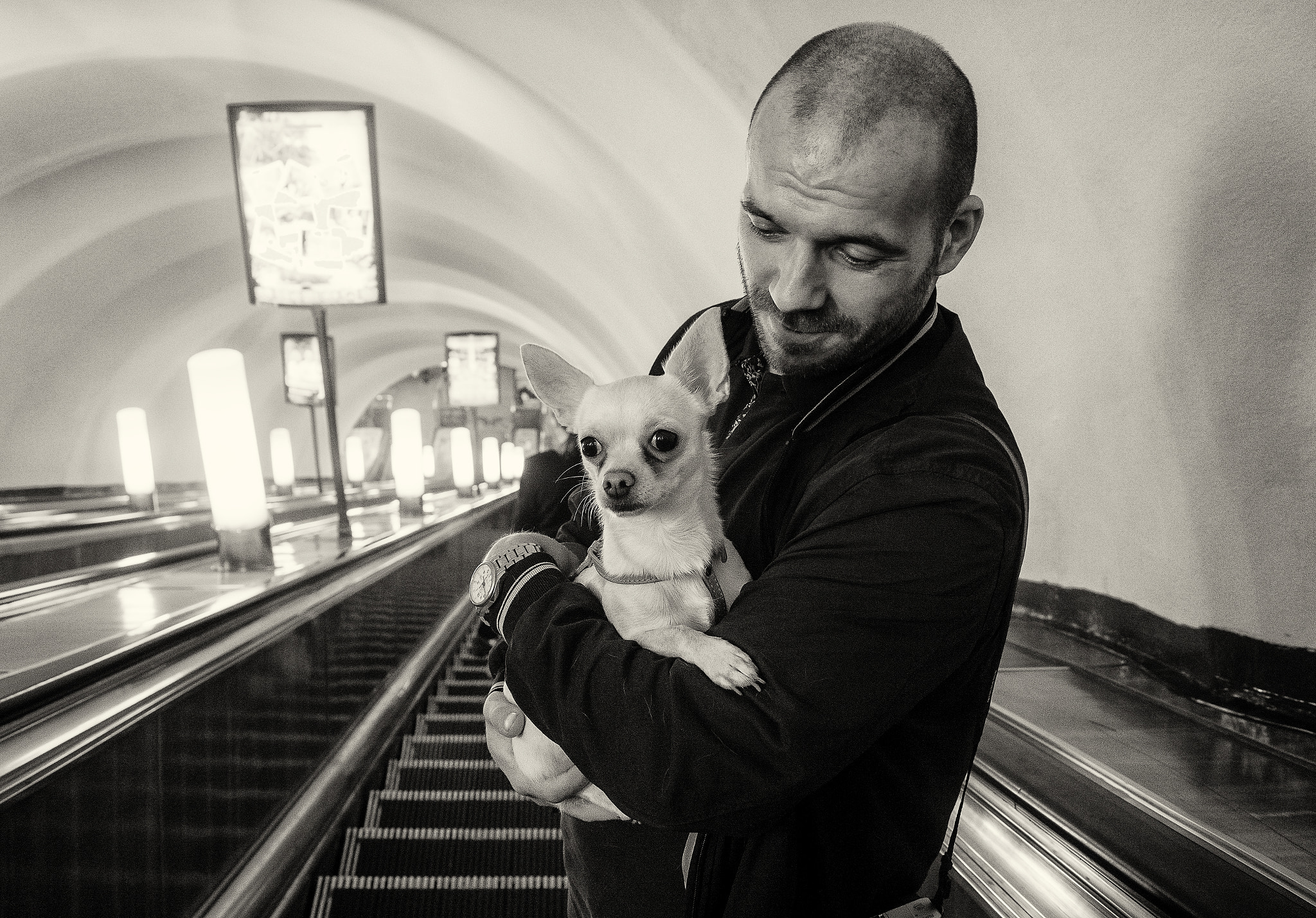 Nikon D610 + Sigma 28-105mm F2.8-4 Aspherical sample photo. First time in subway photography