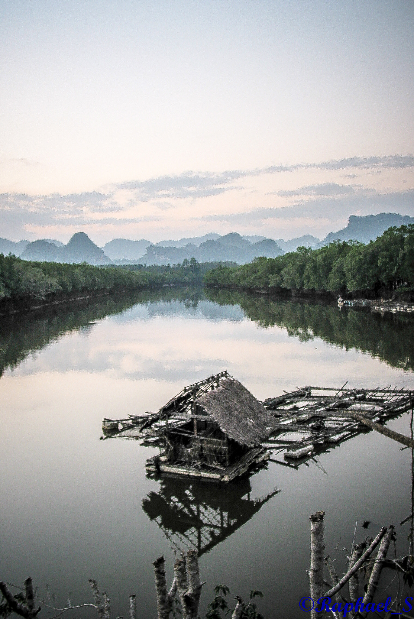 Canon POWERSHOT G2 sample photo. Shrimp farm phuket photography