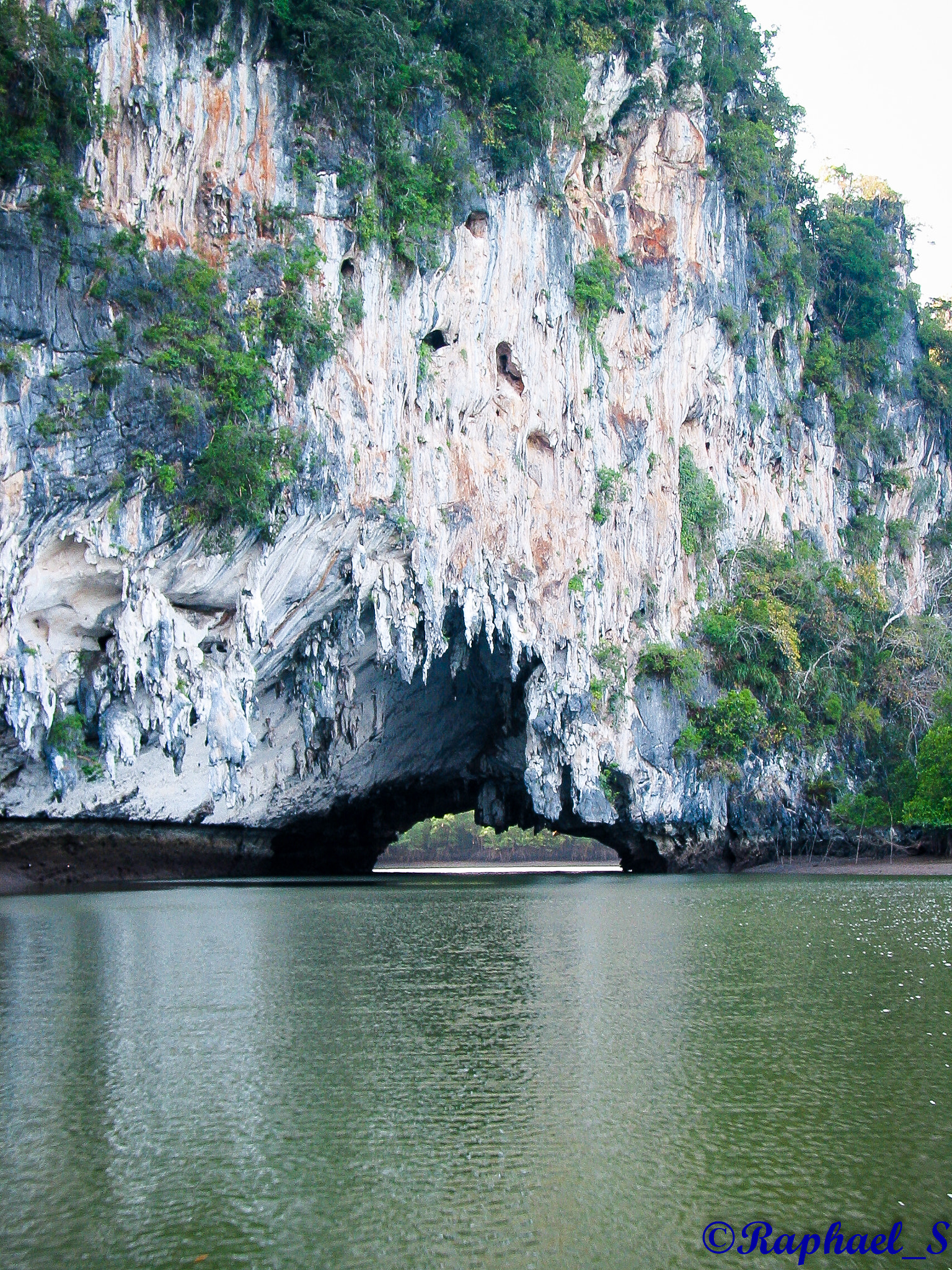 Canon POWERSHOT G2 sample photo. Phang nga photography