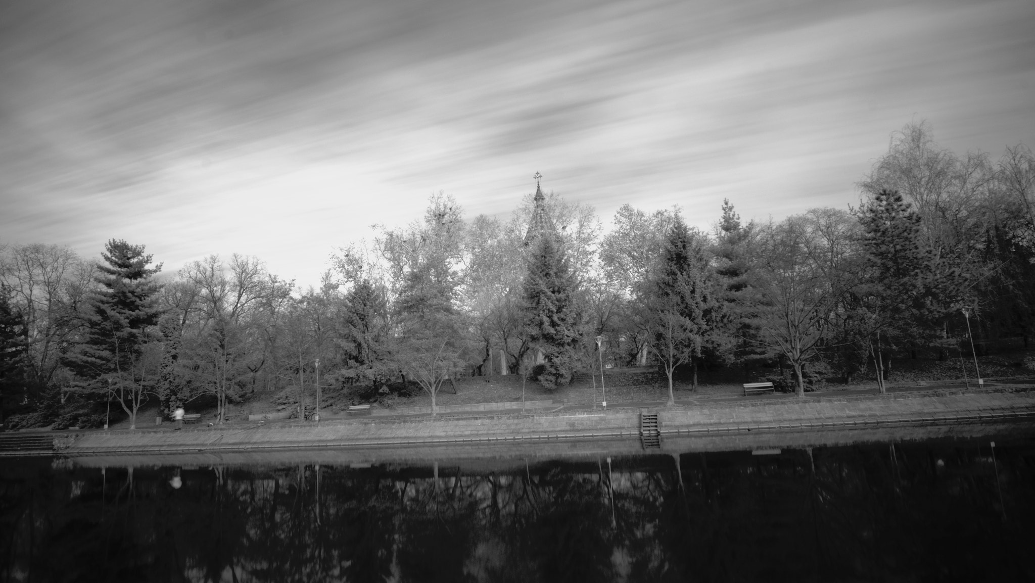 Sony a7R II + ZEISS Touit 12mm F2.8 sample photo. Life in infrared. photography