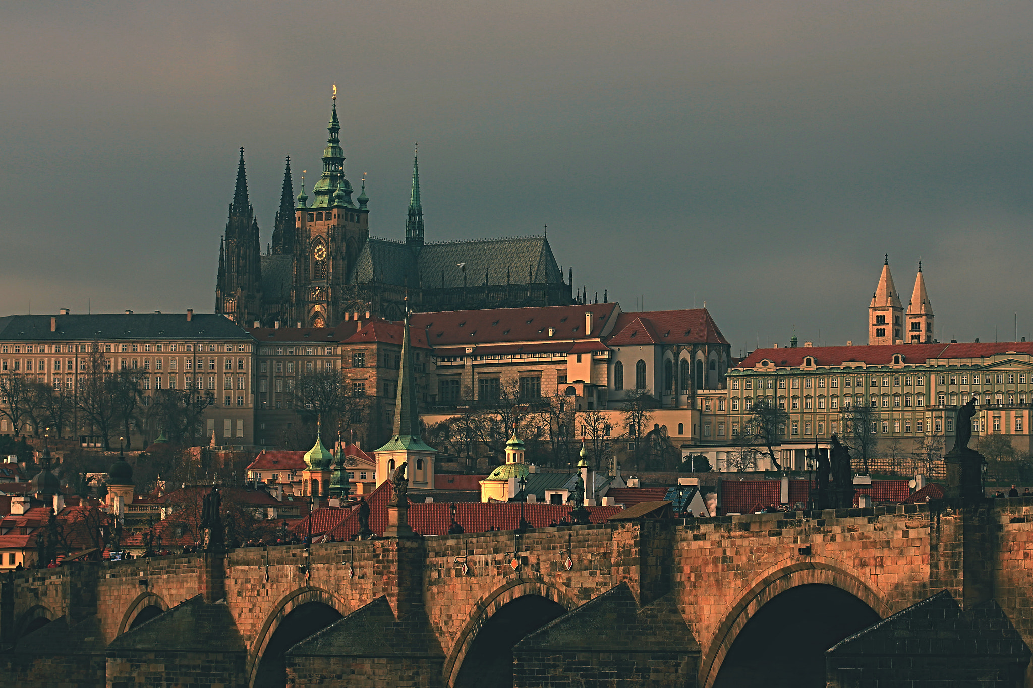 Sigma 70-200mm F2.8 EX DG OS HSM sample photo. Prague castle photography