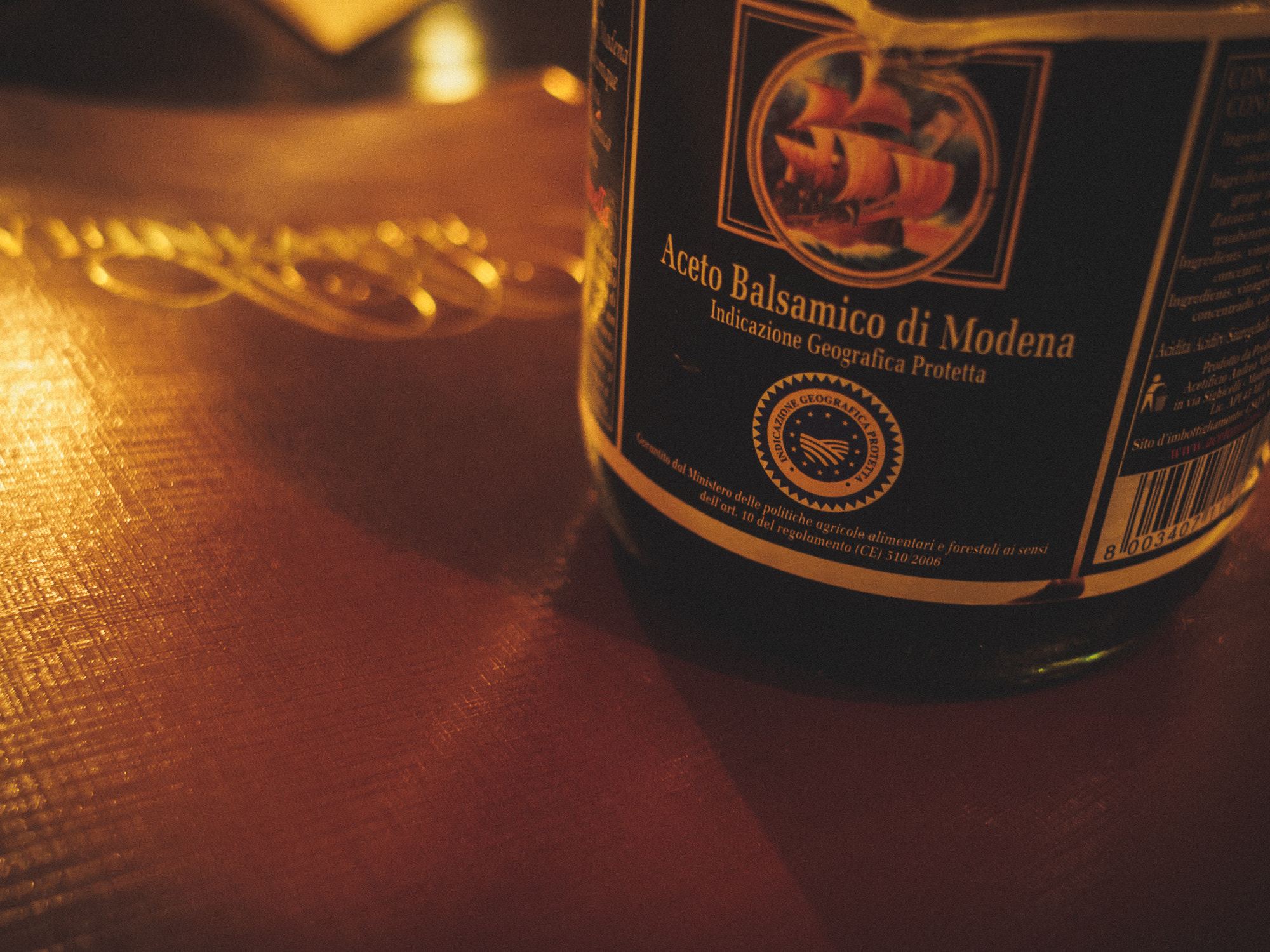 Olympus OM-D E-M1 + Sigma 19mm F2.8 DN Art sample photo. 12/365 - italian dinner photography