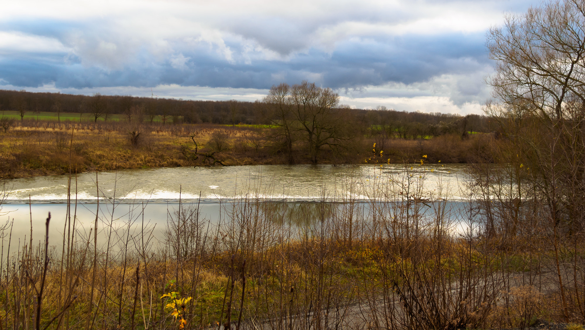Olympus OM-D E-M1 + Sigma 19mm F2.8 DN Art sample photo. 13/365 - weir photography