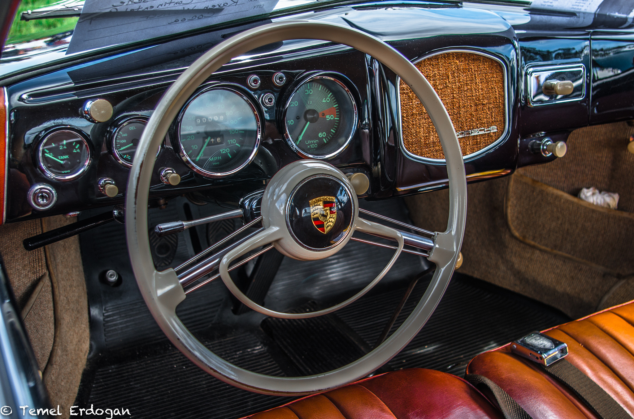 Pentax smc DA 18-55mm F3.5-5.6 AL sample photo. Vintage porsche photography