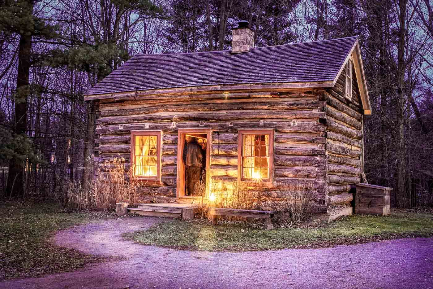 Sony Alpha DSLR-A500 sample photo. Cabin at westfield pioneer village photography