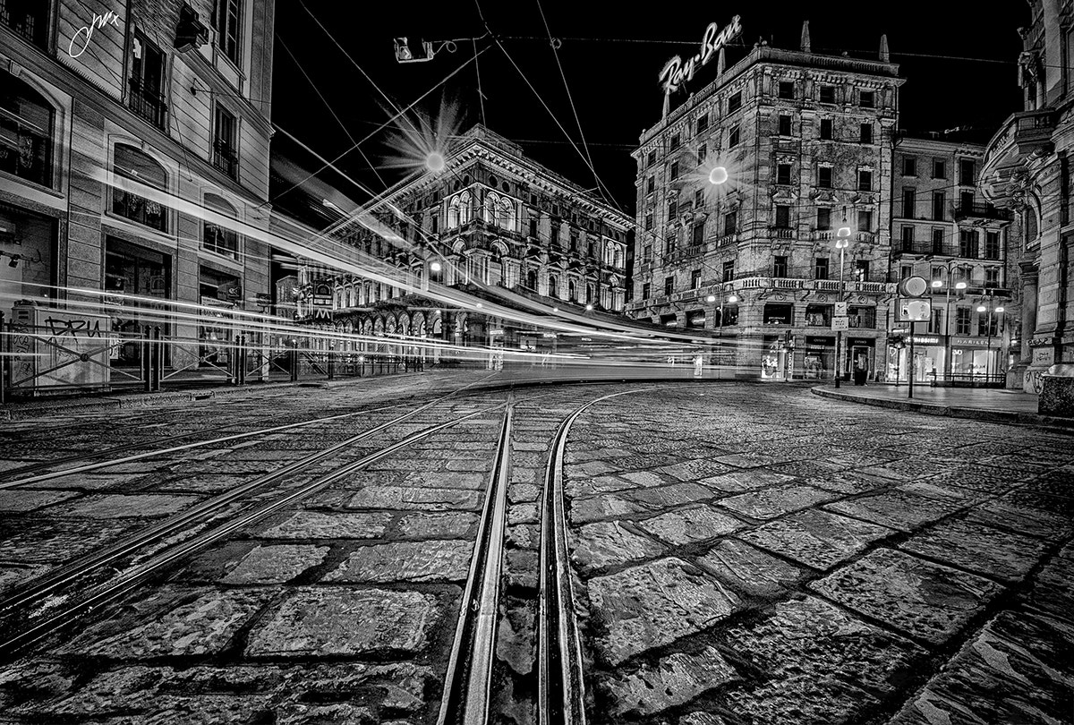 Nikon D300S + Sigma 8-16mm F4.5-5.6 DC HSM sample photo. Milan old style photography