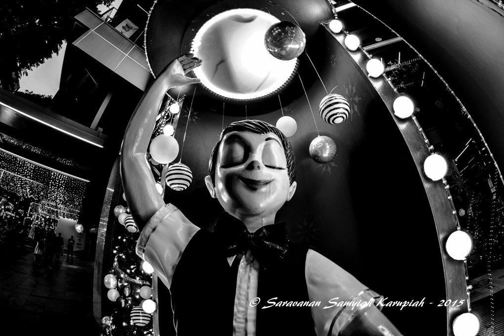 Nikon D3300 + Samyang 8mm F3.5 Aspherical IF MC Fisheye sample photo. Dancing boy photography
