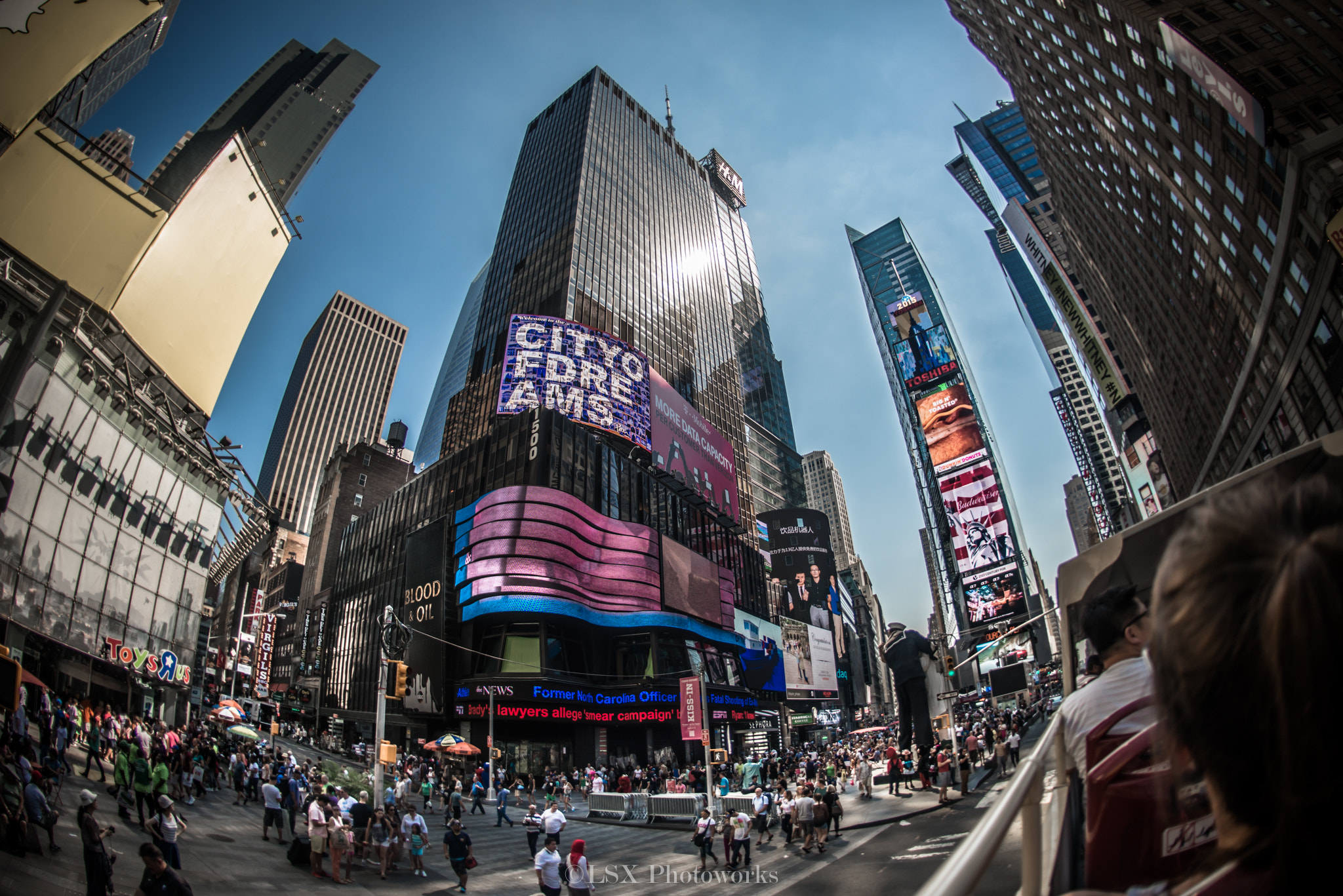 Nikon D800E + Nikon AF Fisheye-Nikkor 16mm F2.8D sample photo. Heart of the city pt.3 photography