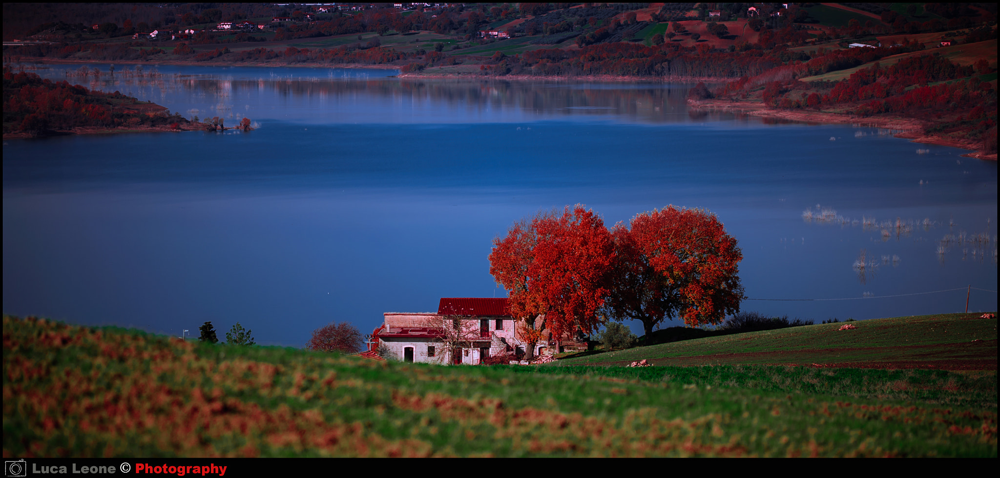 Sigma APO Macro 150mm f/2.8 EX DG HSM sample photo. The lake house photography