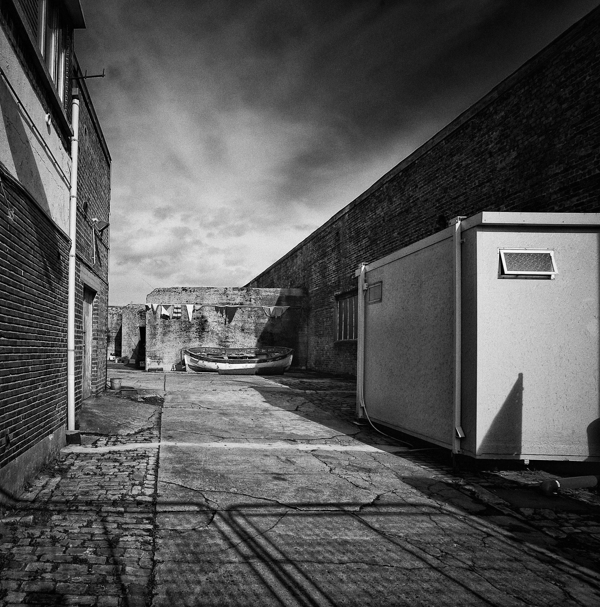AF Nikkor 20mm f/2.8 sample photo. # 5745-oostende photography