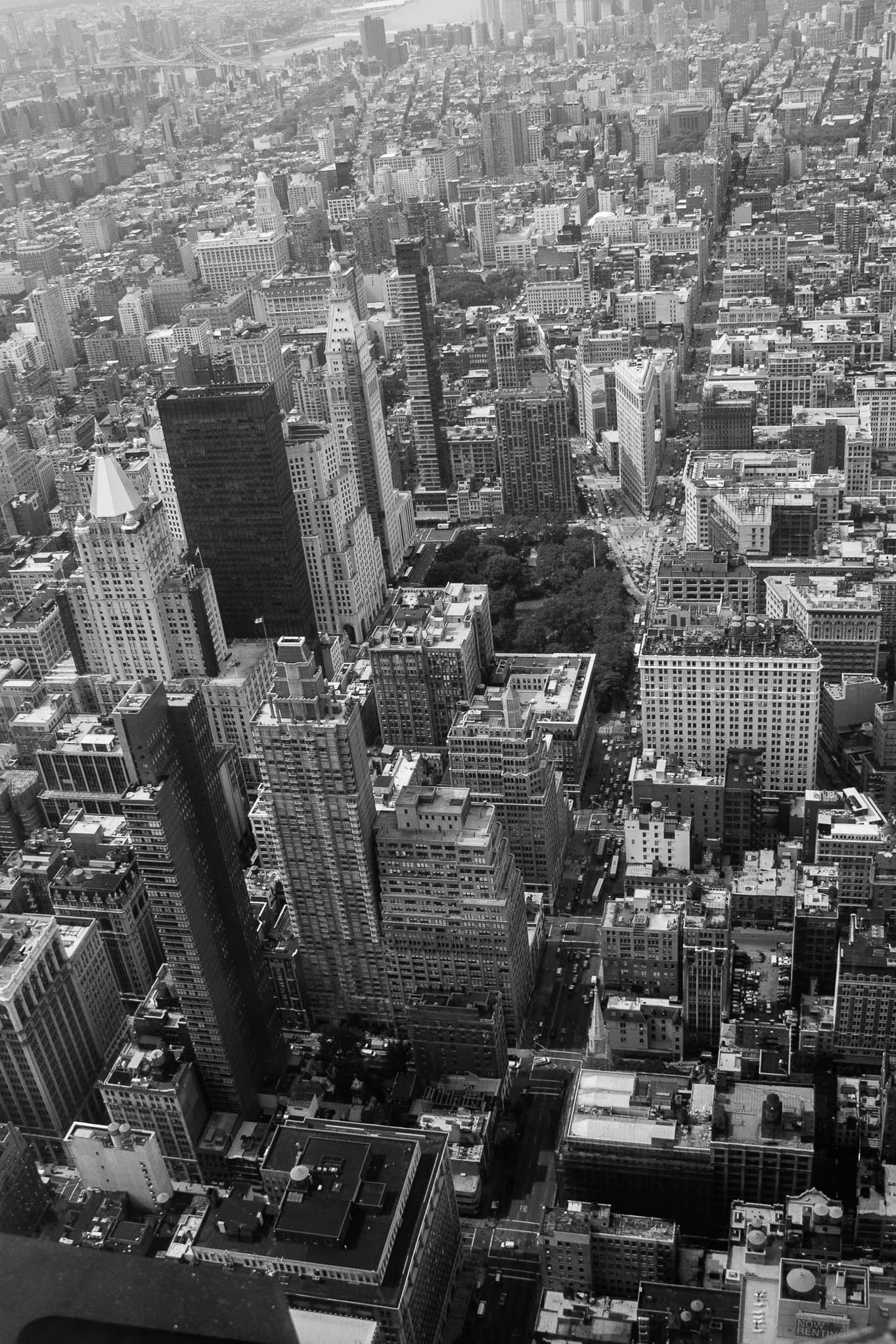 Sony SLT-A77 + Sigma 18-200mm F3.5-6.3 DC sample photo. Nyc without sky photography