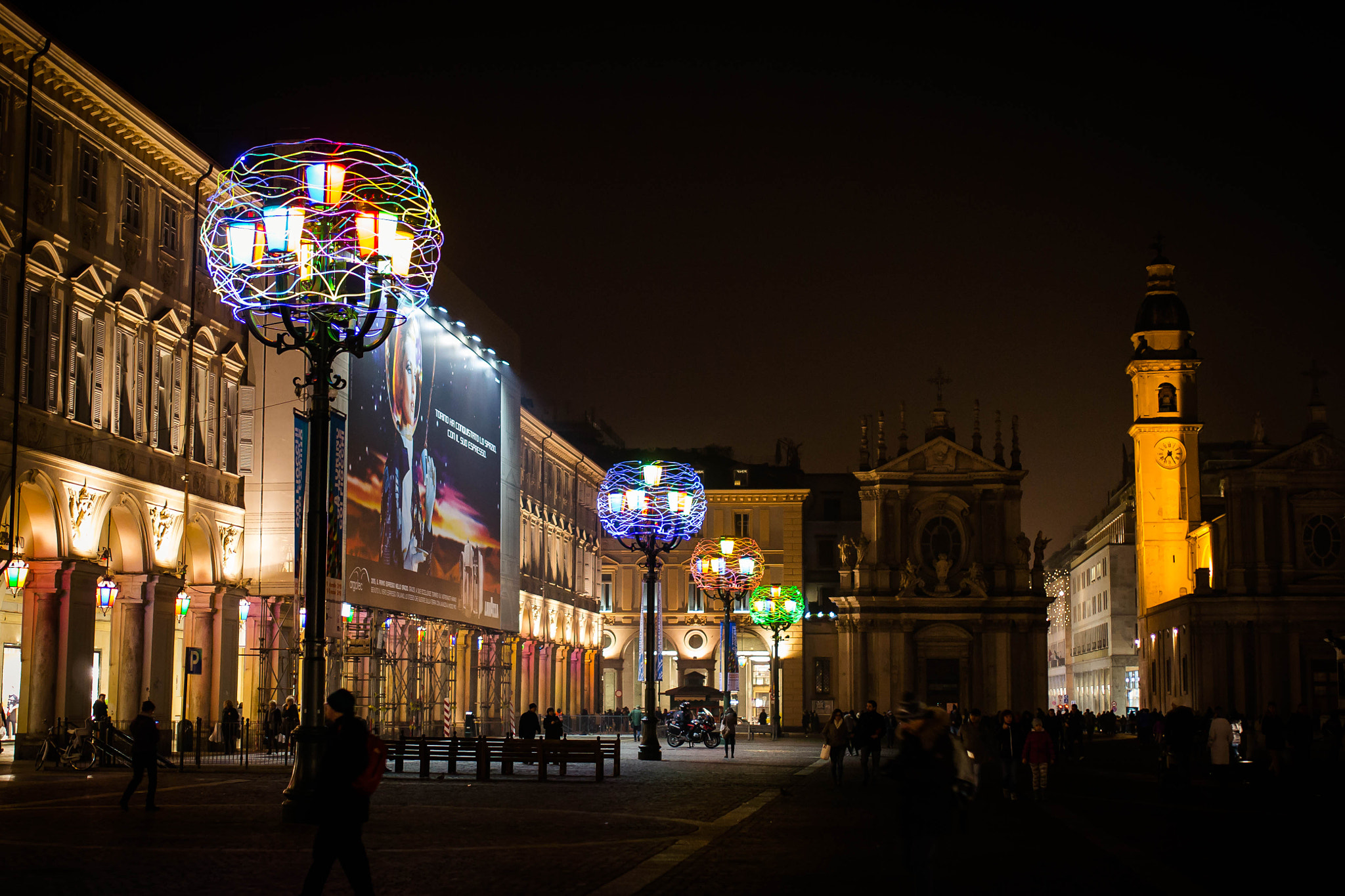 Nikon D3100 + Sigma 35mm F1.4 DG HSM Art sample photo. Christmas lights photography