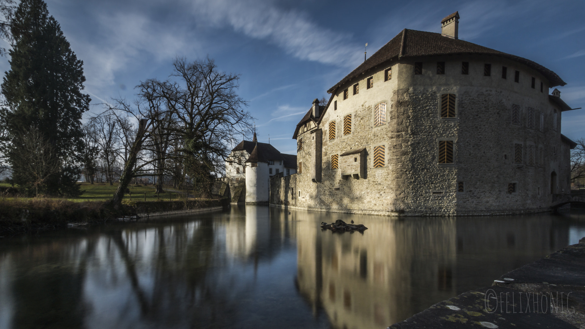 Sony SLT-A65 (SLT-A65V) sample photo. Wasserschloss hallwil photography