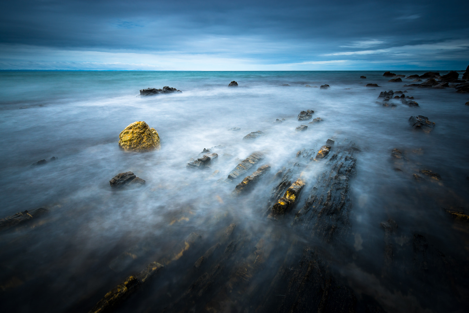 Sony a7R + Canon EF 16-35mm F4L IS USM sample photo. Brittany coast photography