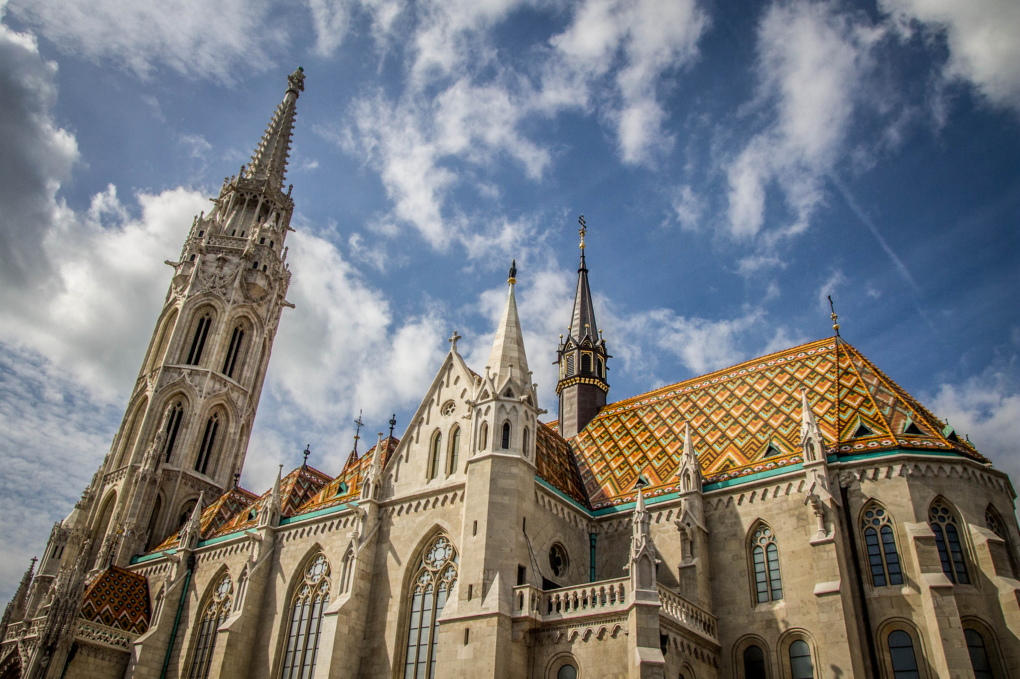 Sigma 17-70mm F2.8-4 DC Macro OS HSM sample photo. Budapest, matthias church photography
