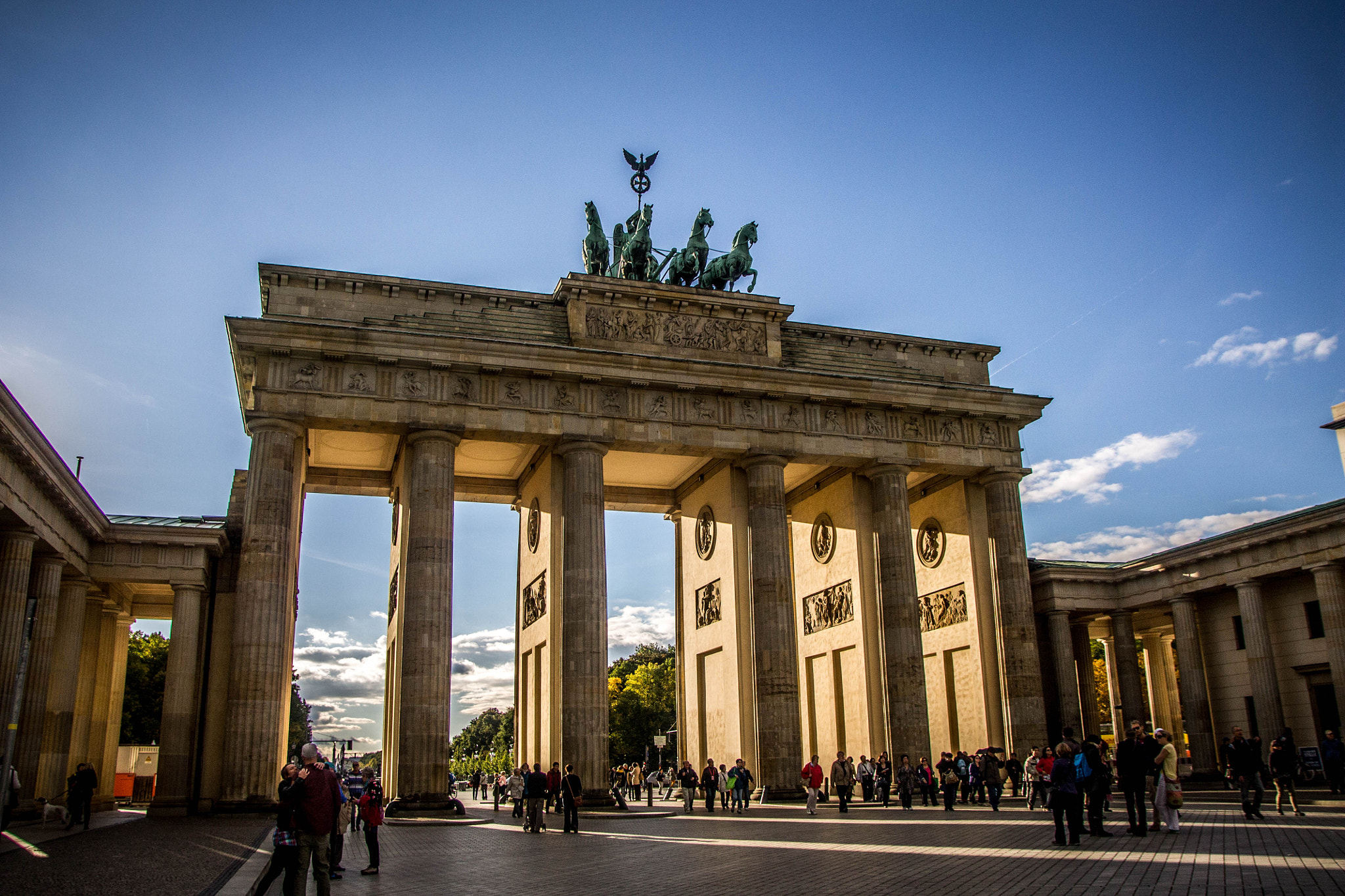 Sigma 17-70mm F2.8-4 DC Macro OS HSM sample photo. Brandenburg tor, berlin photography