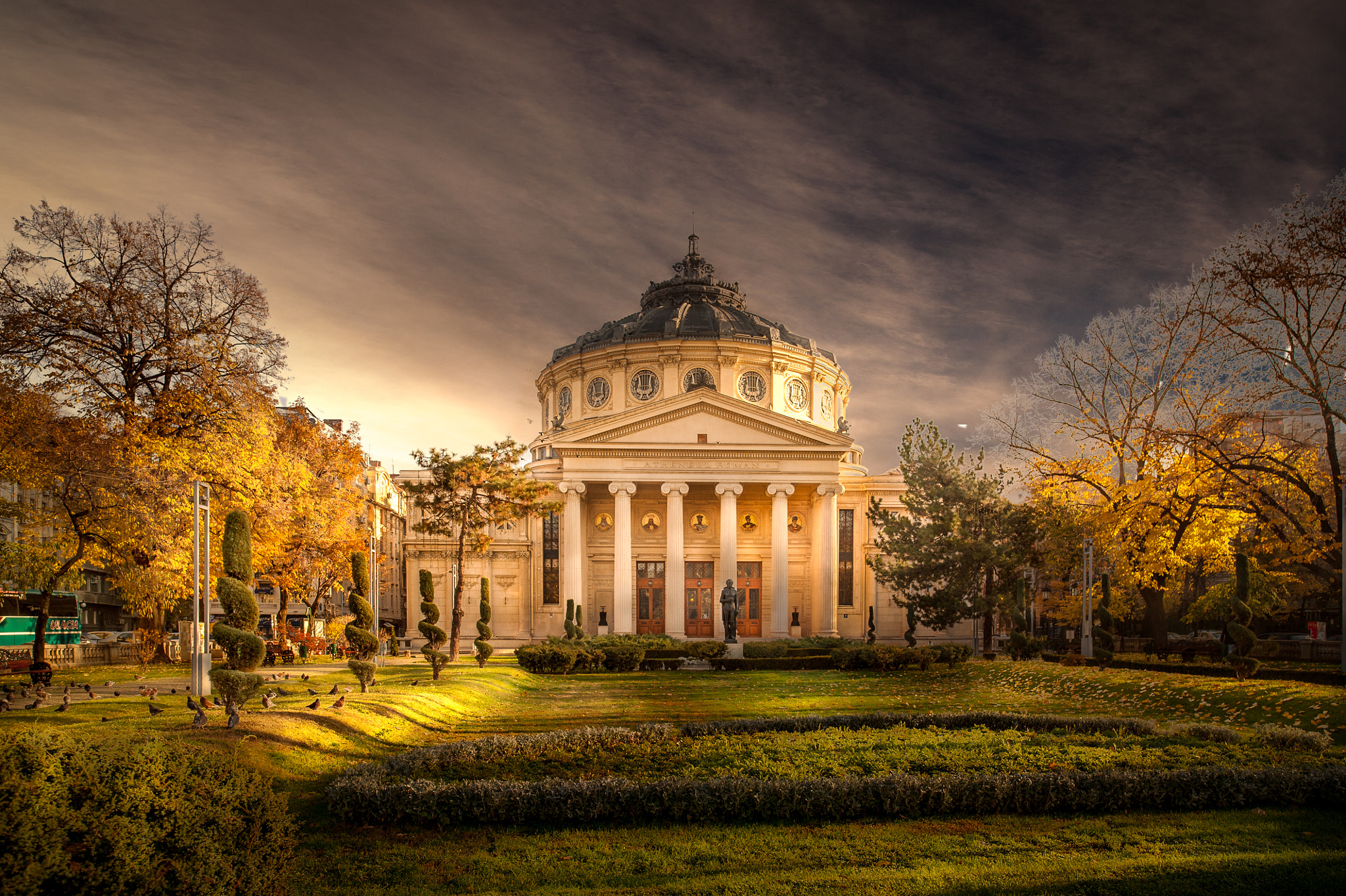 Nikon D3 sample photo. Romanian atheneum photography
